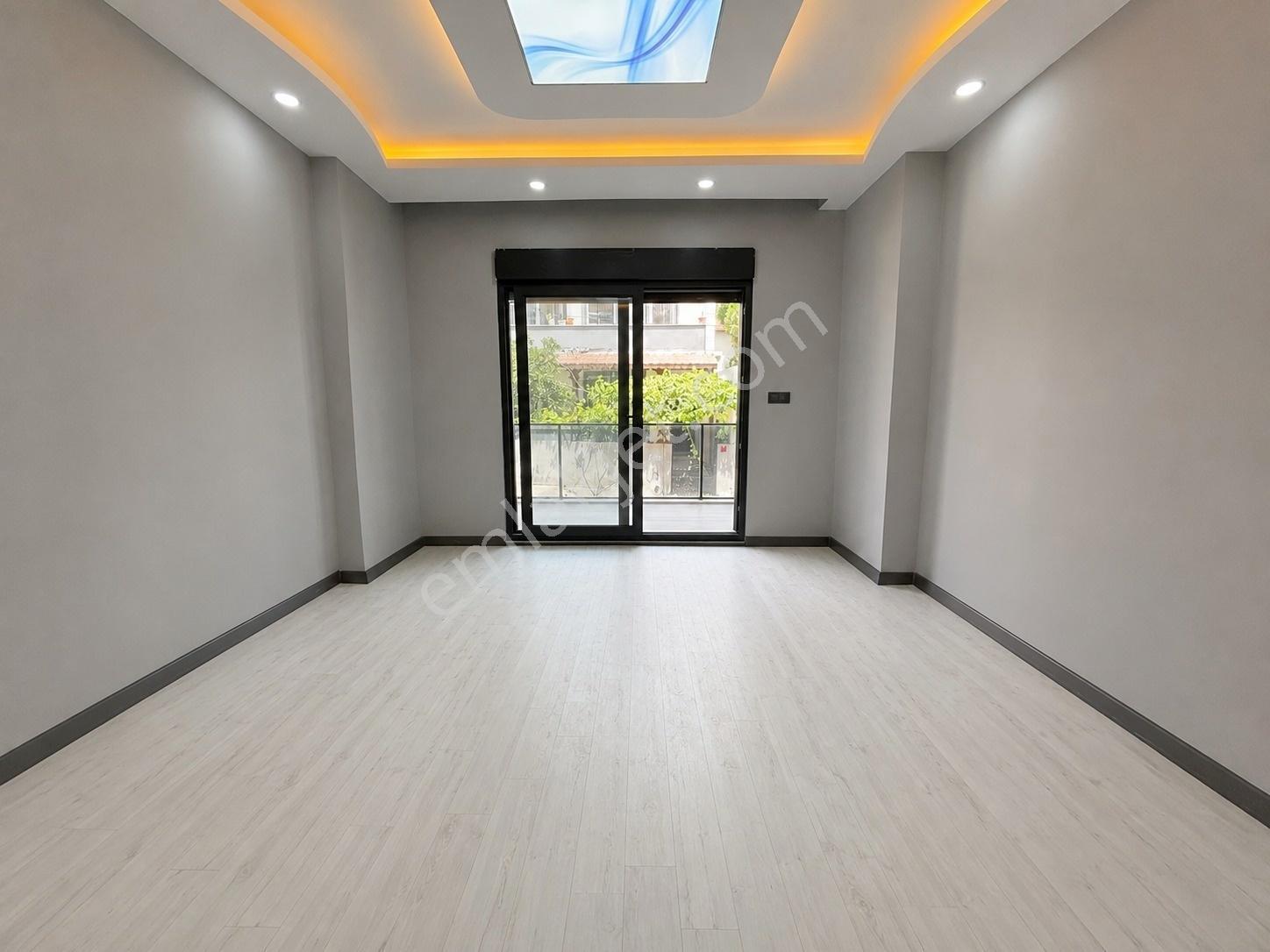 ▀güç'ten Güre'de Kazdağları Manzaralı Çift Teraslı Lüx 3+1 Villa — fotoğraf 3