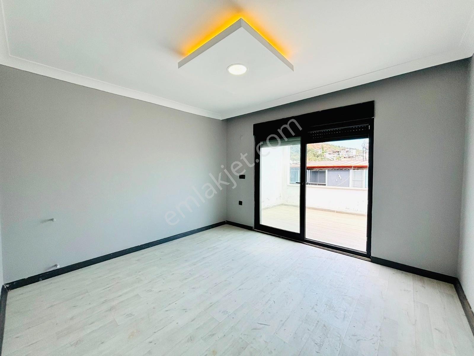 ▀güç'ten Güre'de Kazdağları Manzaralı Çift Teraslı Lüx 3+1 Villa — fotoğraf 15