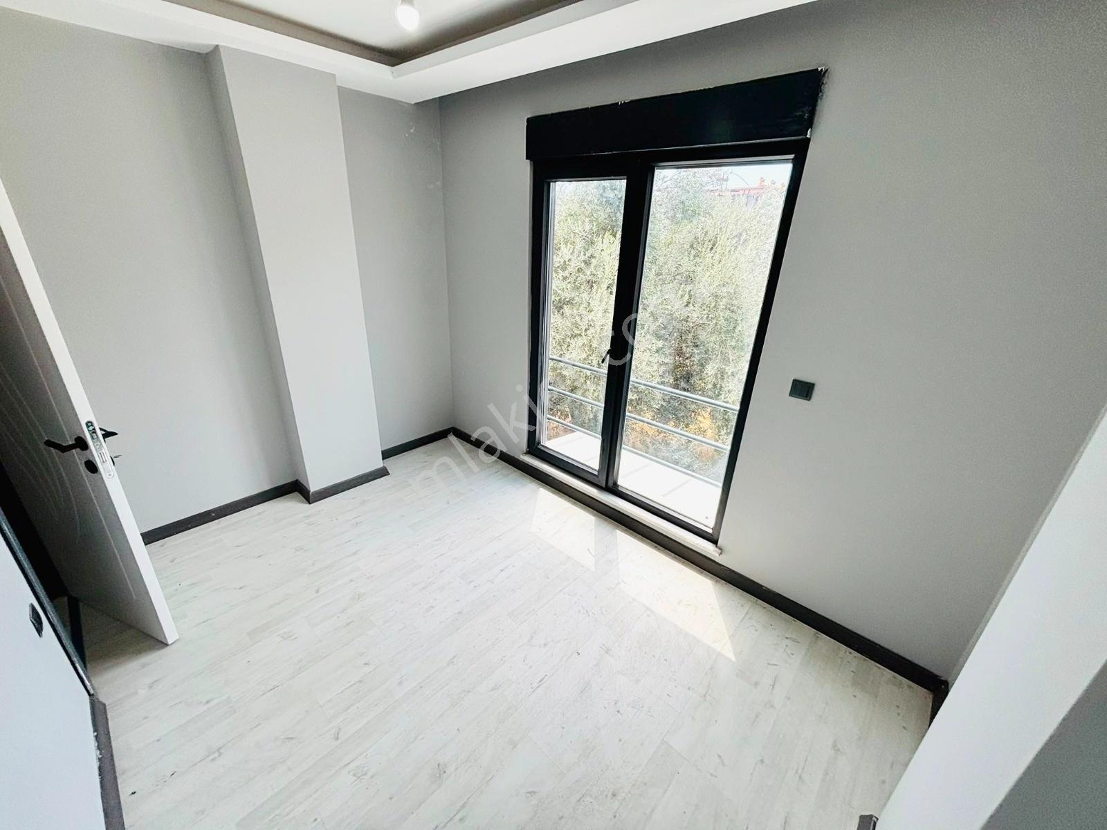 ▀güç'ten Güre'de Kazdağları Manzaralı Çift Teraslı Lüx 3+1 Villa — fotoğraf 28