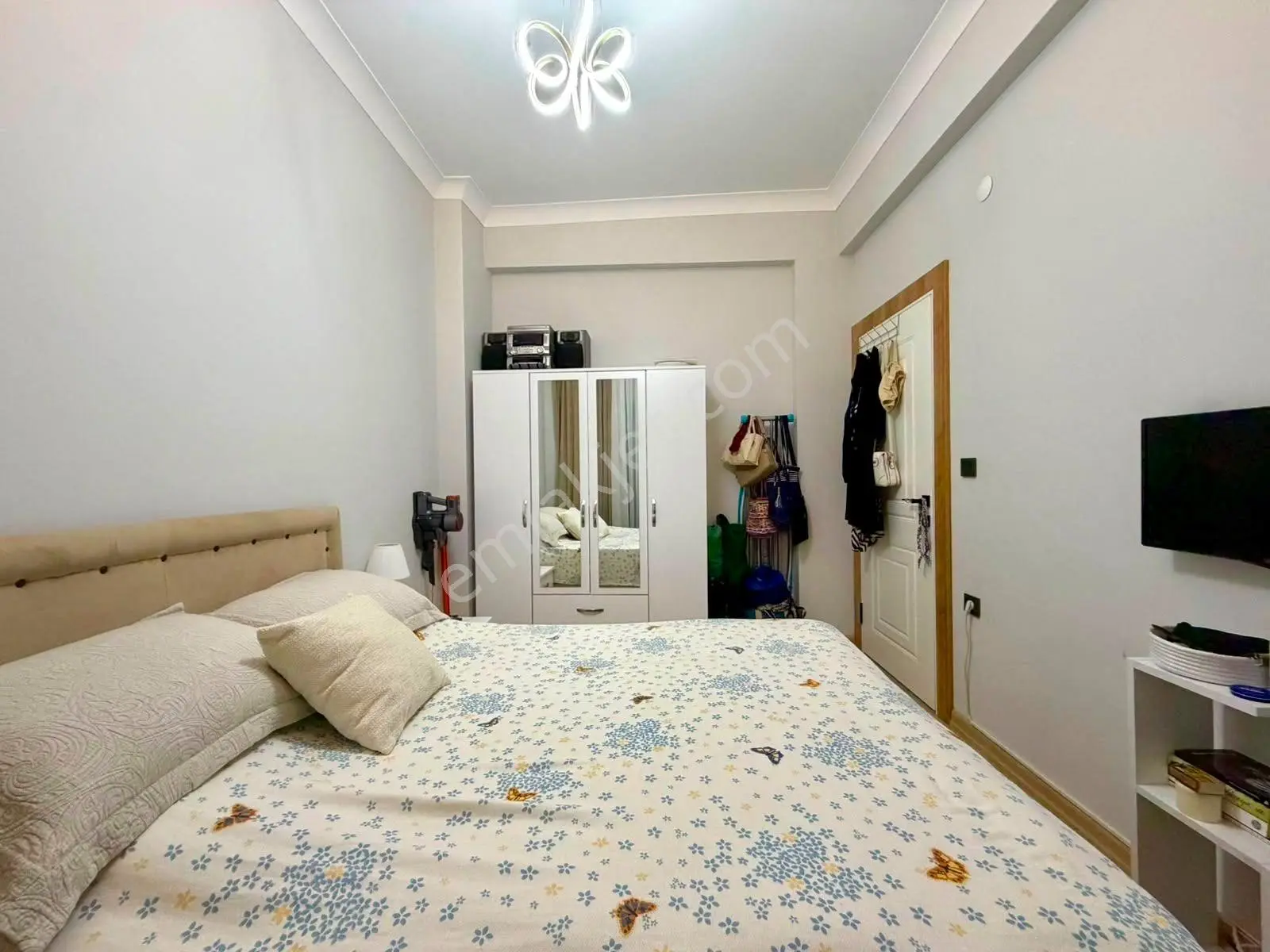 Referans'tan Altınkum'da Doğalgazlı Asansörlü Eşyalı Lüx 2+1 Daire — fotoğraf 10