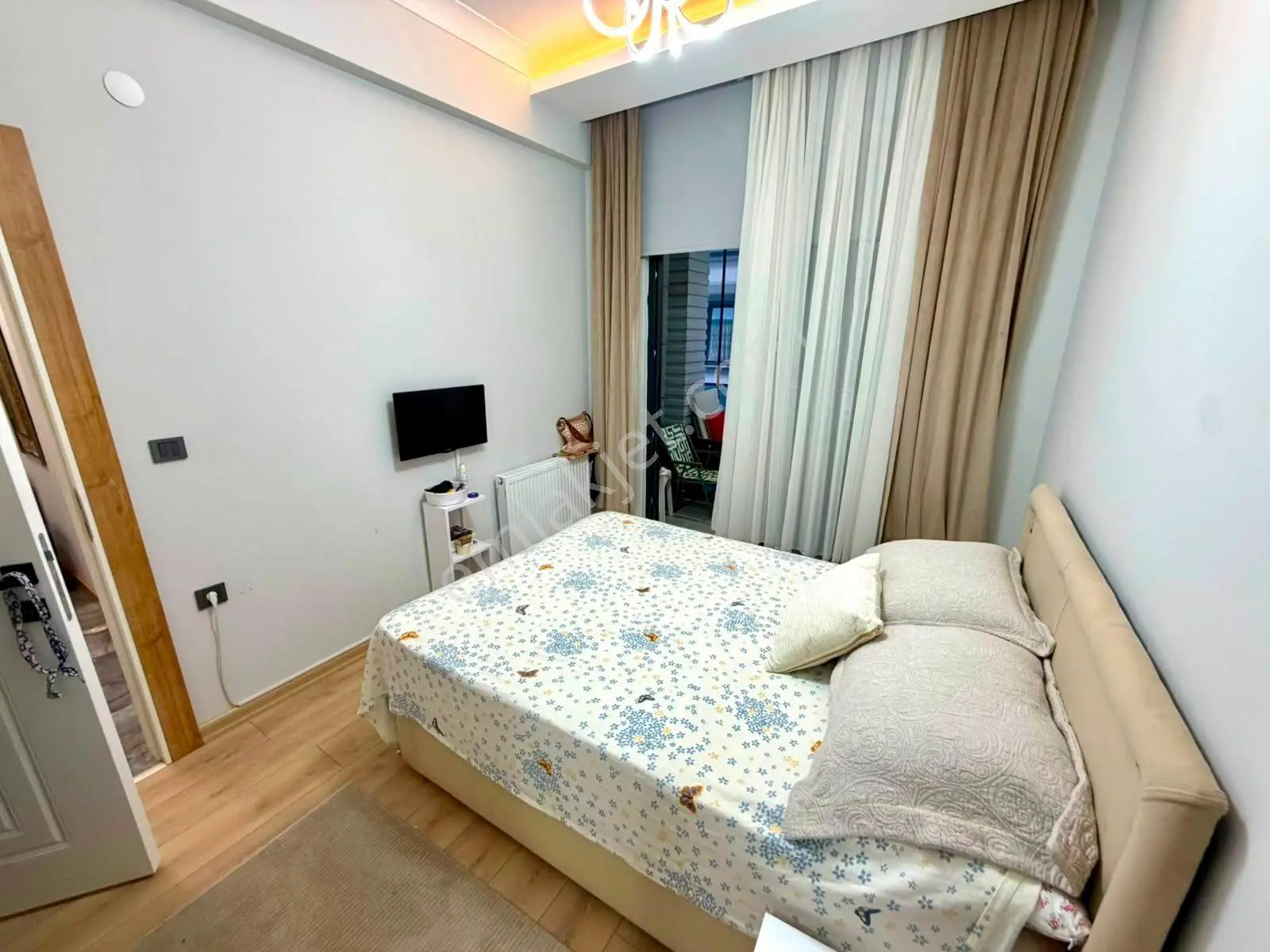 Referans'tan Altınkum'da Doğalgazlı Asansörlü Eşyalı Lüx 2+1 Daire — fotoğraf 15