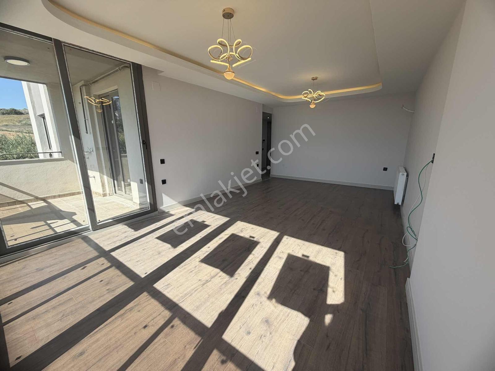 İz'den Site İçerisinde Sıfır 3+1 Kapalı Mtf Yatay Mimari — fotoğraf 6