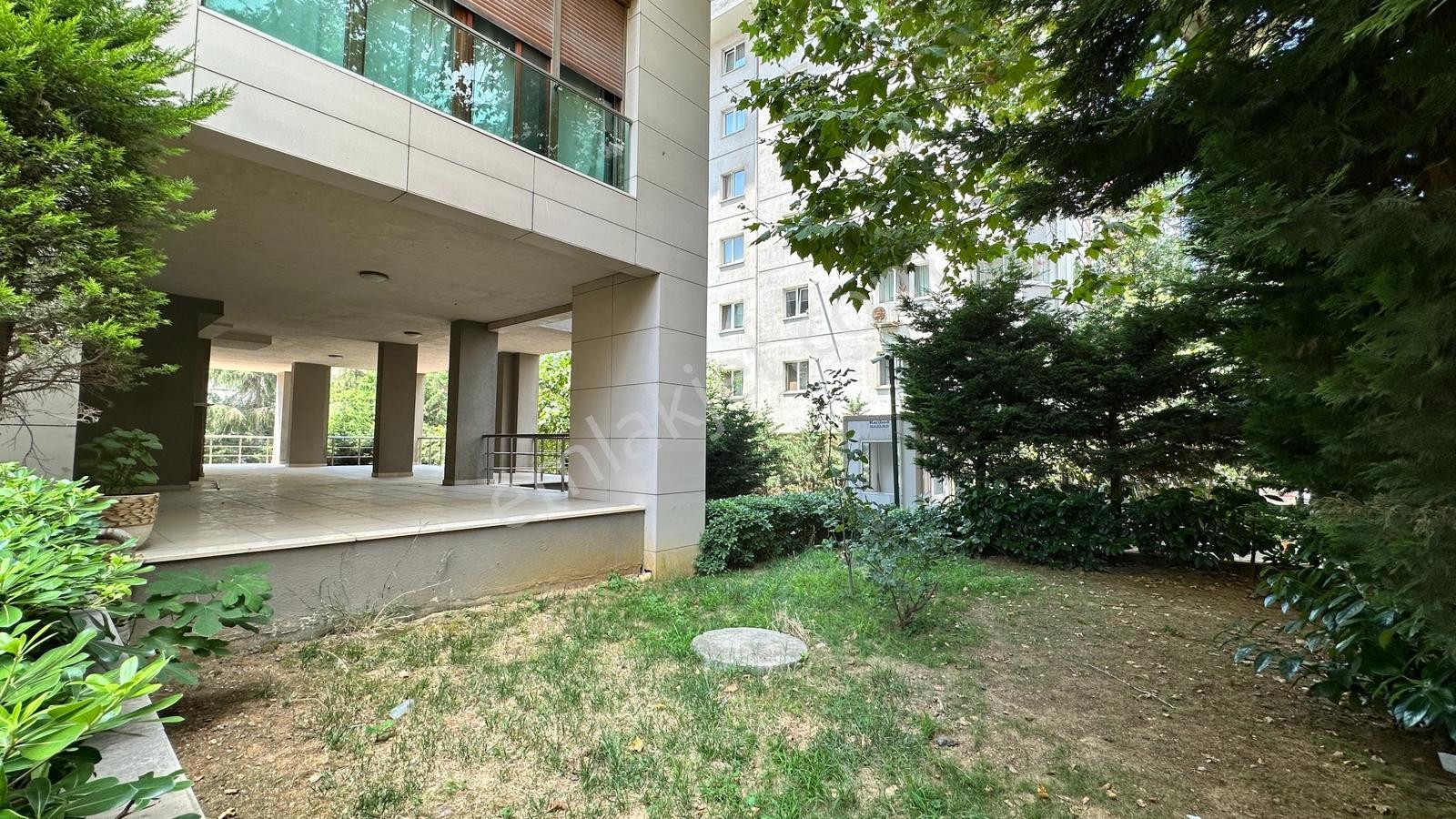 Göztepe Merdivenköy I Boş I Büyük M2 3+1 I Eb.banyolu I Balkonlu — fotoğraf 4