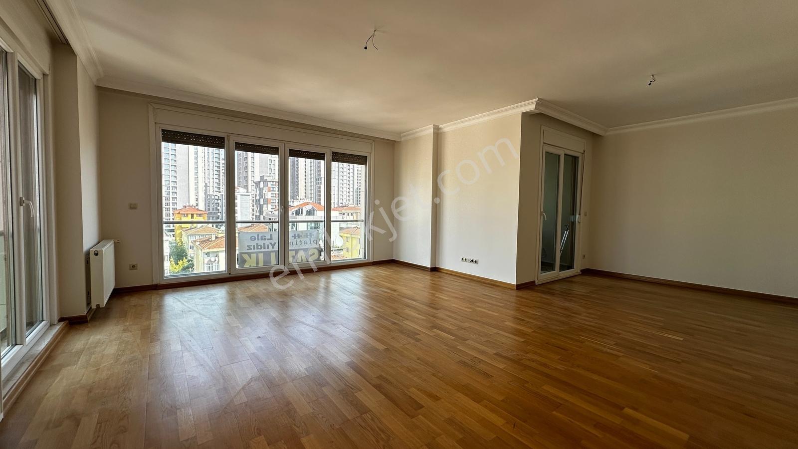 Göztepe Merdivenköy I Boş I Büyük M2 3+1 I Eb.banyolu I Balkonlu — fotoğraf 12