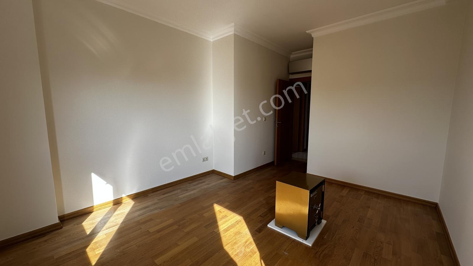 Göztepe Merdivenköy I Boş I Büyük M2 3+1 I Eb.banyolu I Balkonlu — fotoğraf 31