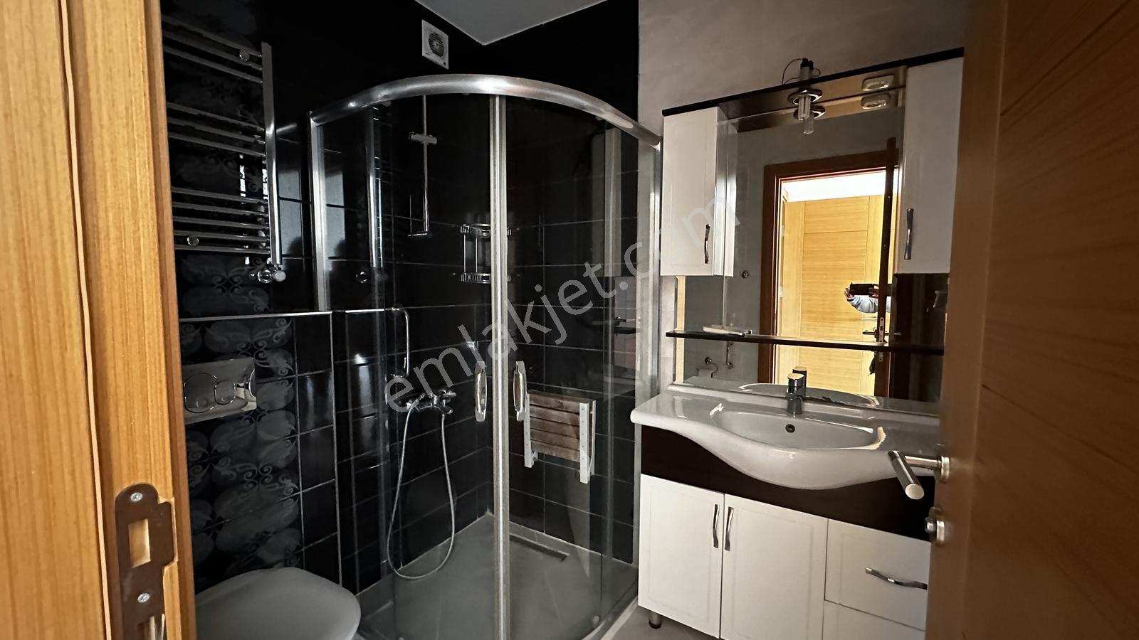 Göztepe Merdivenköy I Boş I Büyük M2 3+1 I Eb.banyolu I Balkonlu — fotoğraf 34