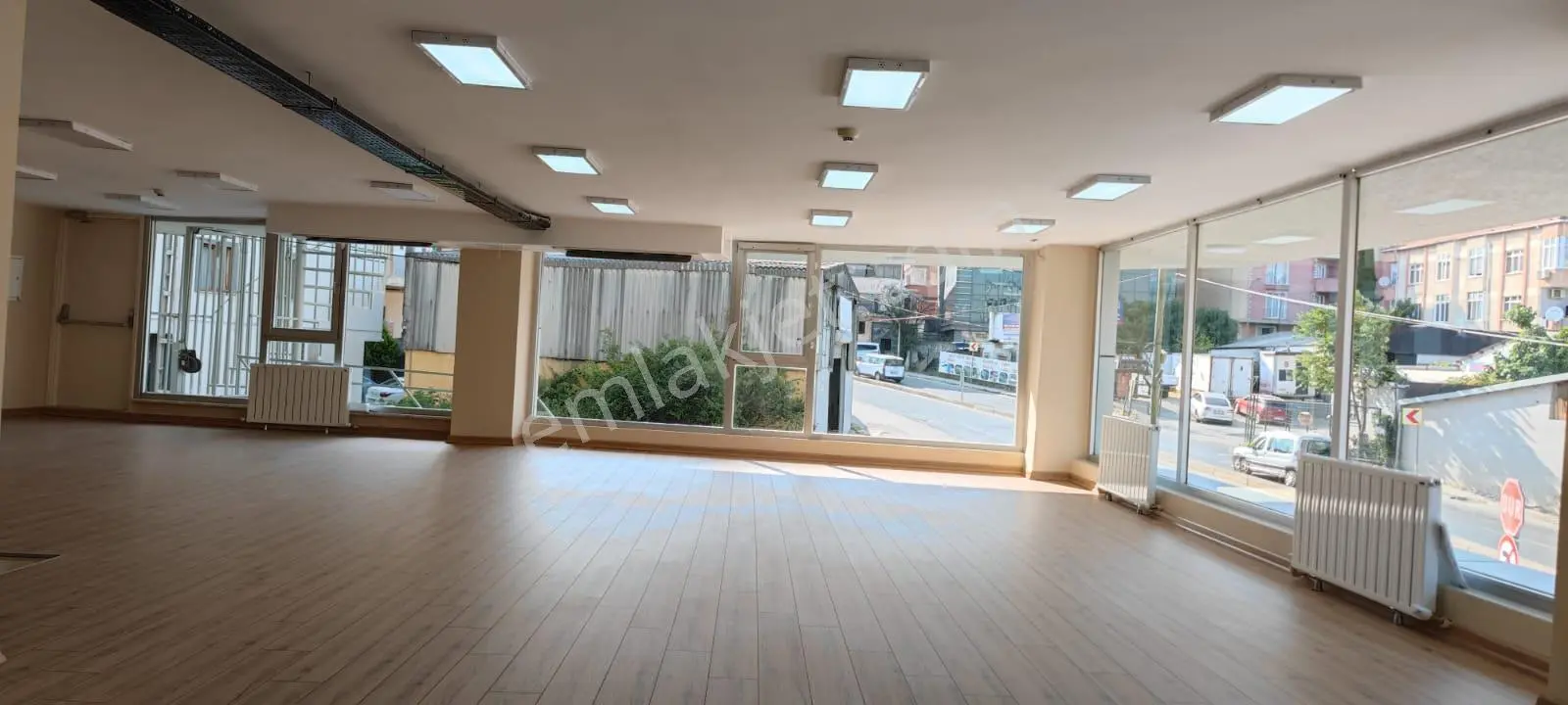 Pendik Velibaba Ankara Cad Üzerinde 1.080 M² Komple Satılık Bina — fotoğraf 5