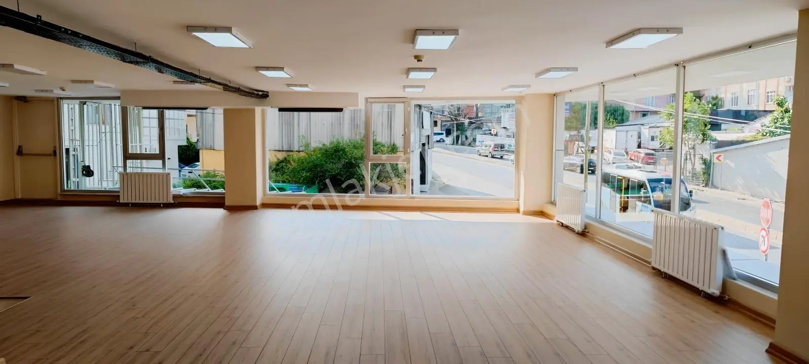 Pendik Velibaba Ankara Cad Üzerinde 1.080 M² Komple Satılık Bina — fotoğraf 7