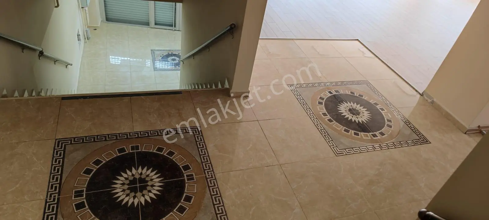 Pendik Velibaba Ankara Cad Üzerinde 1.080 M² Komple Satılık Bina — fotoğraf 8