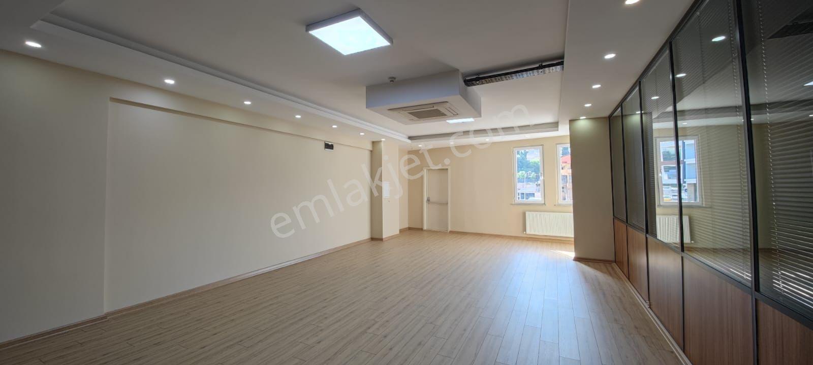 Pendik Velibaba Ankara Cad Üzerinde 1.080 M² Komple Satılık Bina — fotoğraf 12