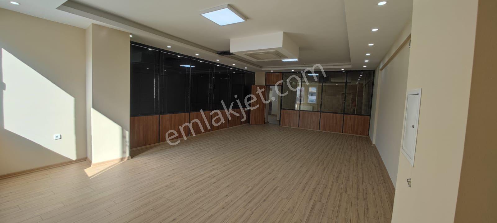 Pendik Velibaba Ankara Cad Üzerinde 1.080 M² Komple Satılık Bina — fotoğraf 18