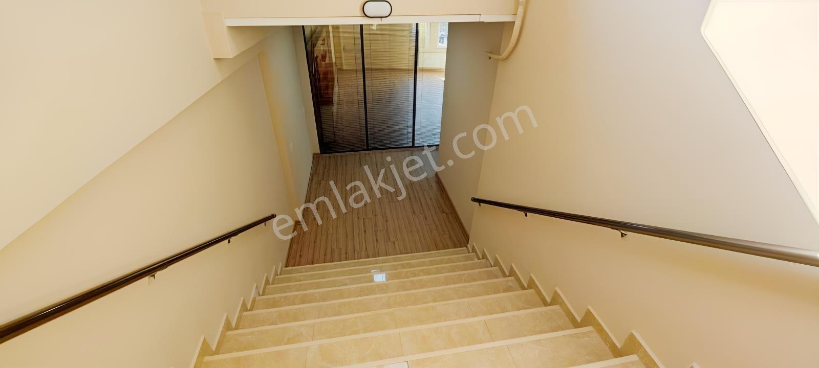 Pendik Velibaba Ankara Cad Üzerinde 1.080 M² Komple Satılık Bina — fotoğraf 23
