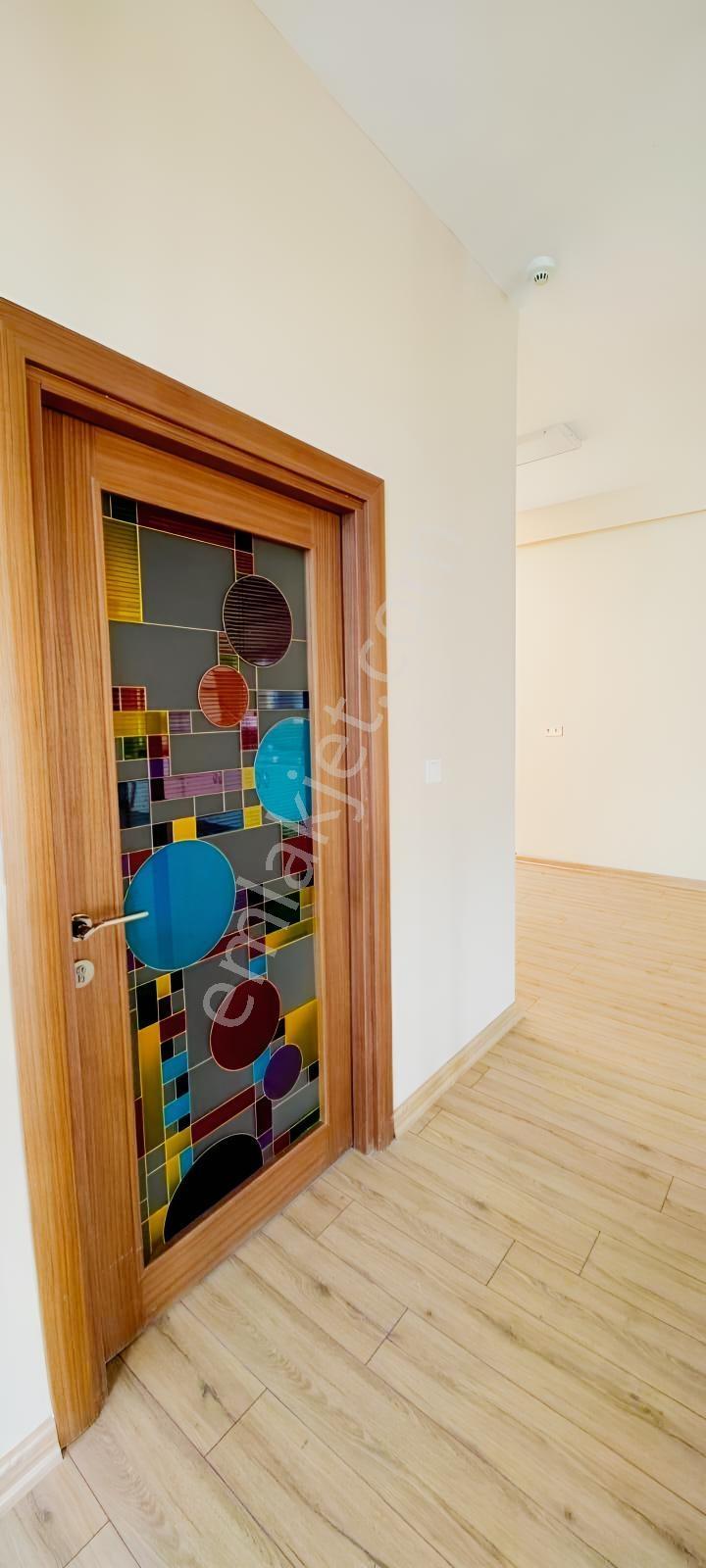 Pendik Velibaba Ankara Cad Üzerinde 1.080 M² Komple Satılık Bina — fotoğraf 24