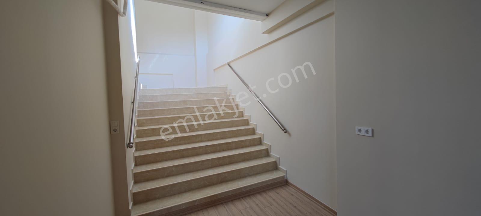Pendik Velibaba Ankara Cad Üzerinde 1.080 M² Komple Satılık Bina — fotoğraf 29