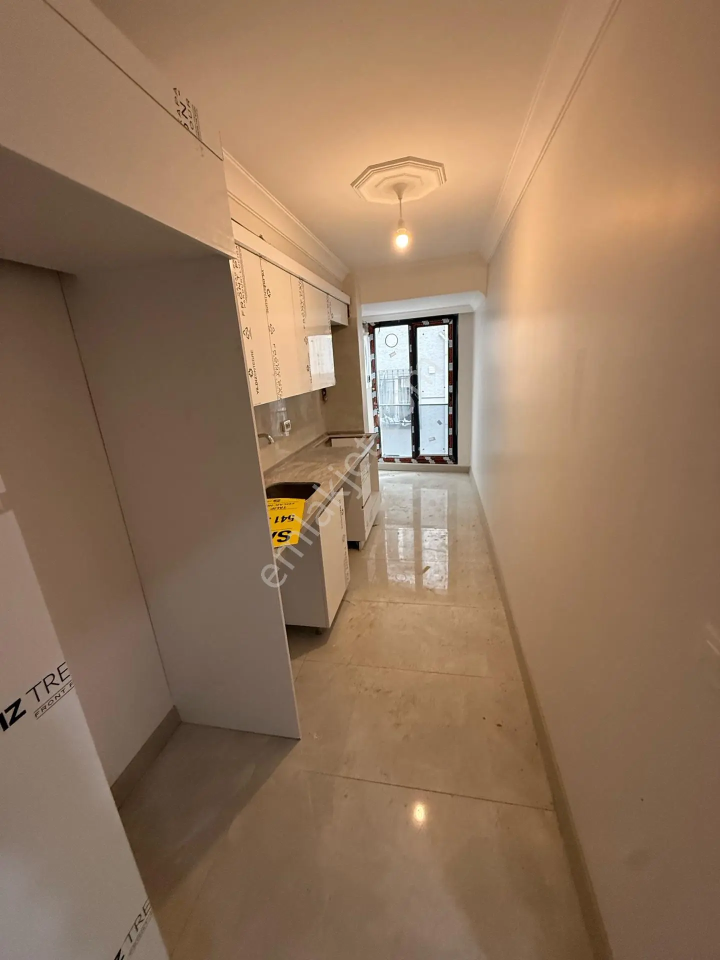 Hürriyette 3+1 Yerden Isıtmalı 1. Kat Satılık Sıfır Daire — fotoğraf 6