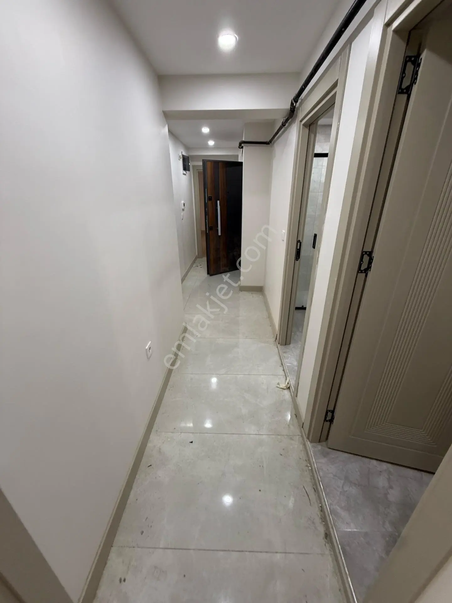 Hürriyette 3+1 Yerden Isıtmalı 1. Kat Satılık Sıfır Daire — fotoğraf 14