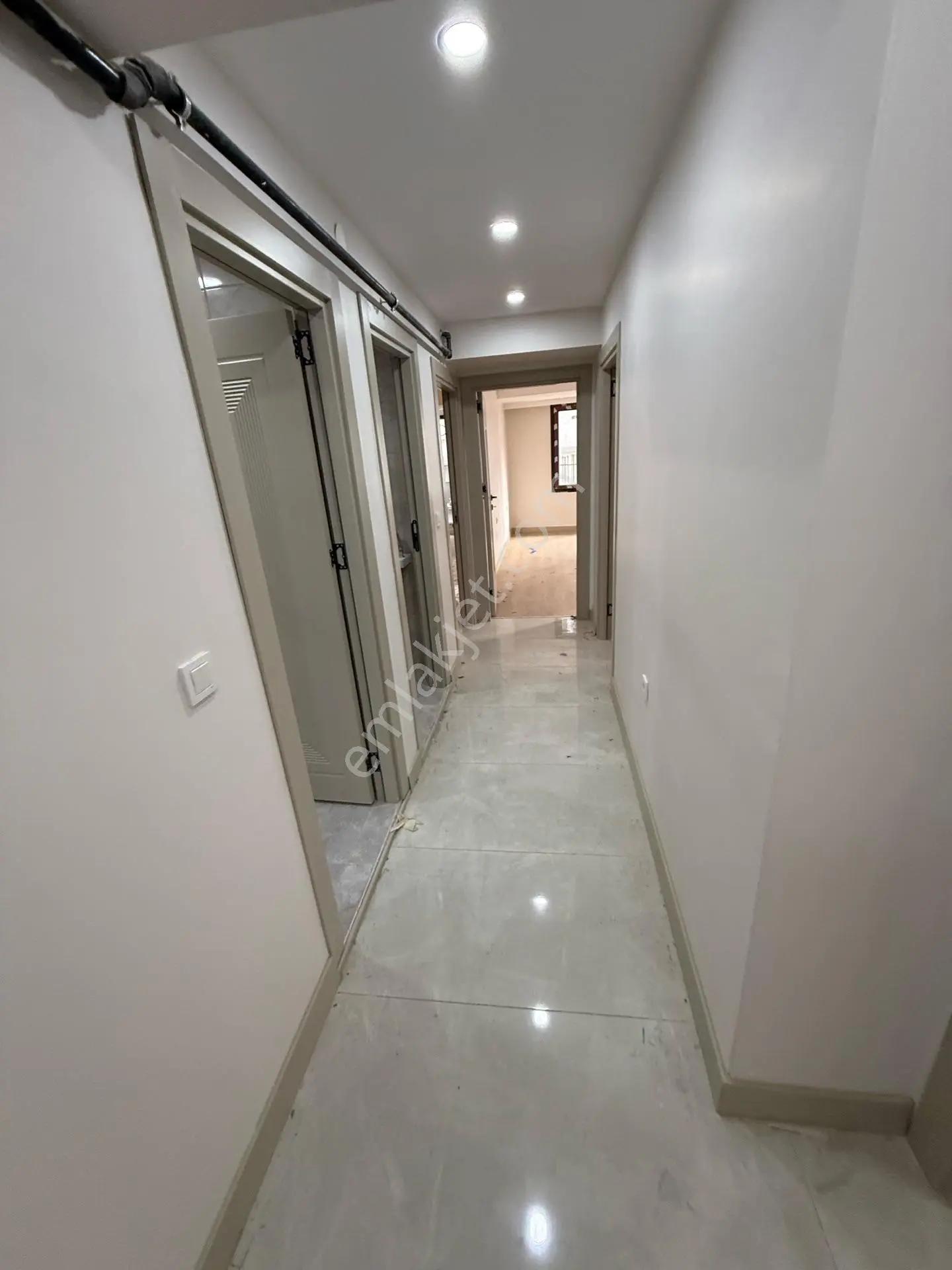 Hürriyette 3+1 Yerden Isıtmalı 1. Kat Satılık Sıfır Daire — fotoğraf 24