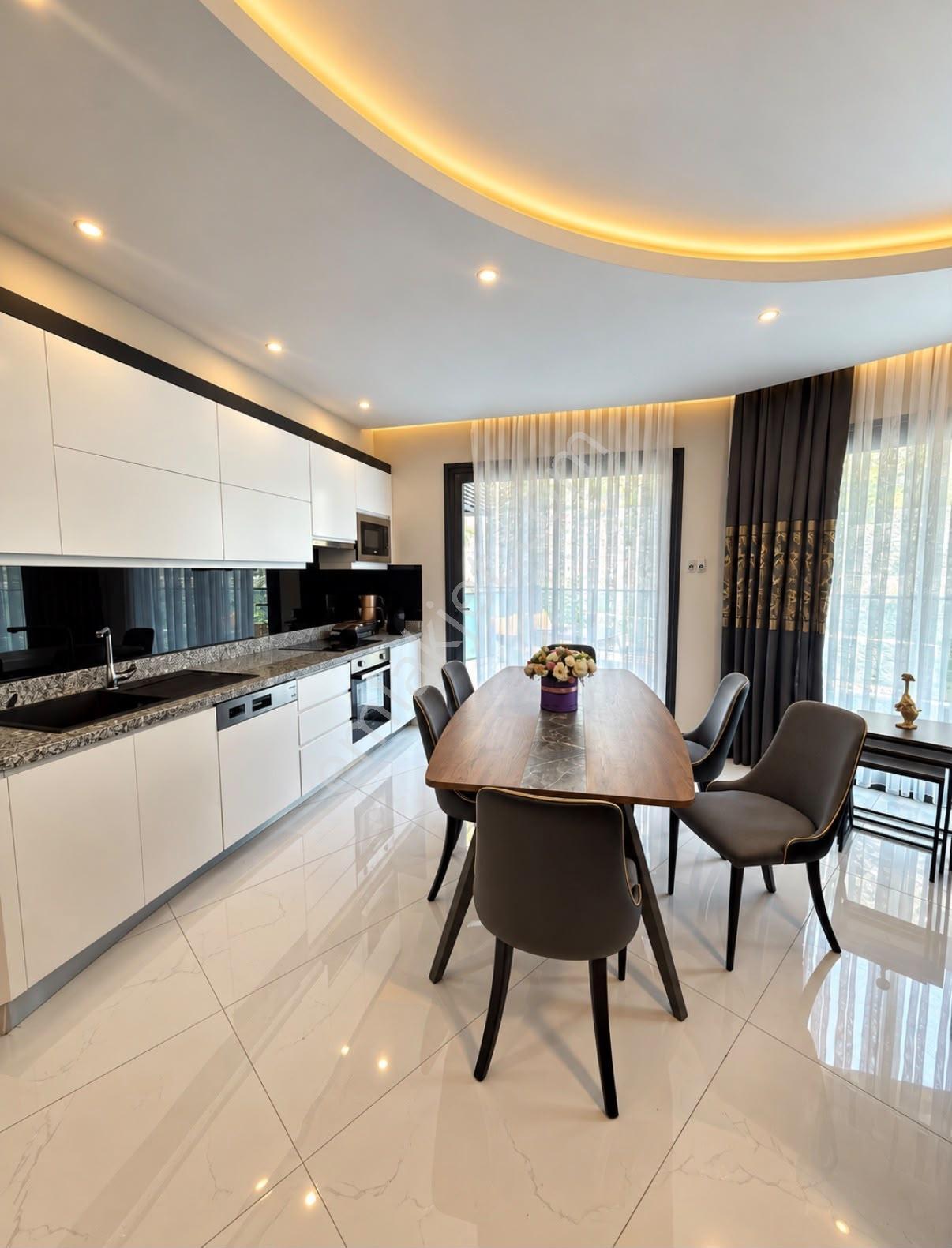 Konak Premium Satılık 2+1 Eşyalı Dublex Daire — fotoğraf 13