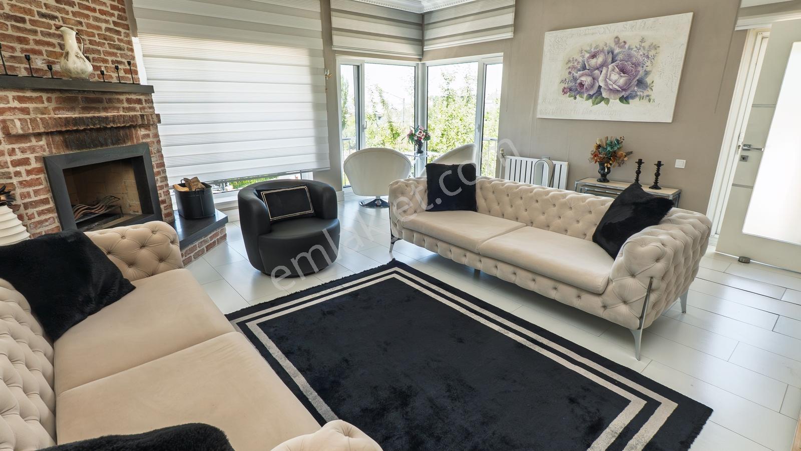 Beyler Caddesi Dostkent Sitesinde Şerefiyeli 6+2 Satılık Villa — fotoğraf 19