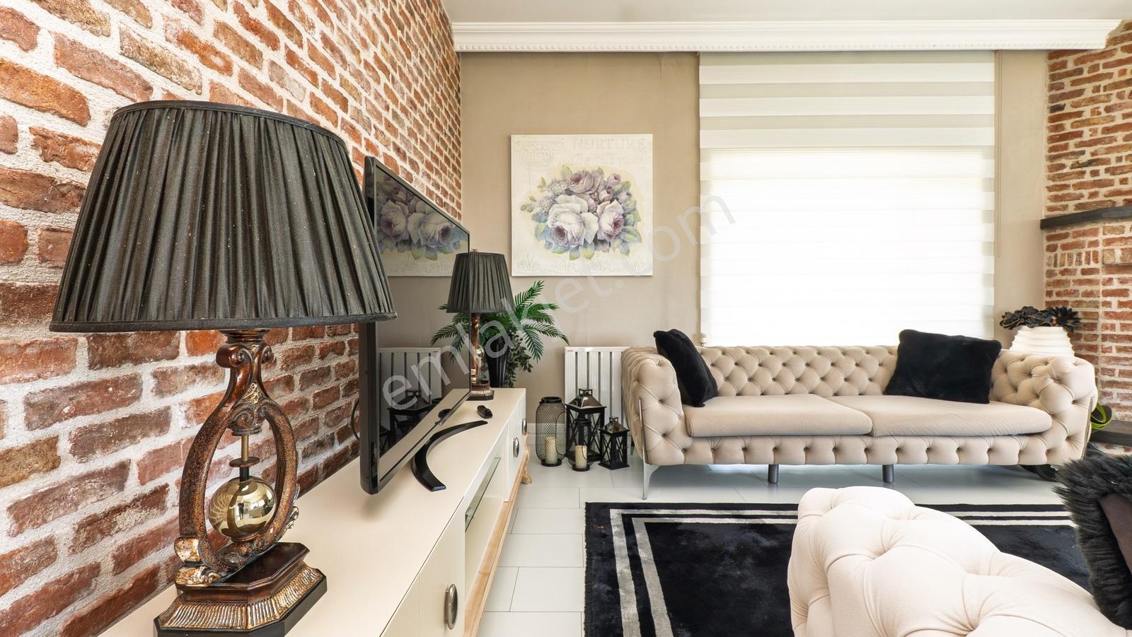 Beyler Caddesi Dostkent Sitesinde Şerefiyeli 6+2 Satılık Villa — fotoğraf 22