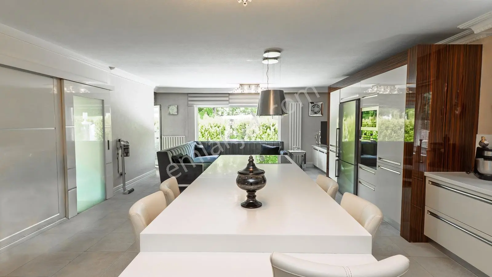Beyler Caddesi Dostkent Sitesinde Şerefiyeli 6+2 Satılık Villa — fotoğraf 29