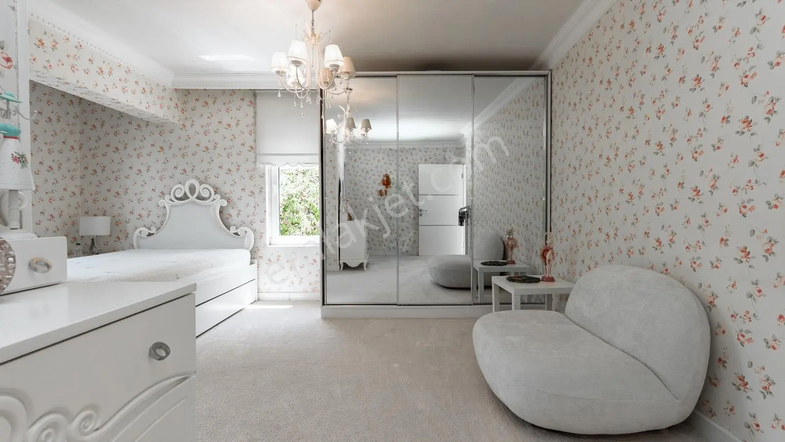 Beyler Caddesi Dostkent Sitesinde Şerefiyeli 6+2 Satılık Villa — fotoğraf 37