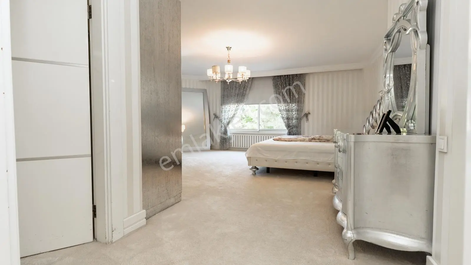 Beyler Caddesi Dostkent Sitesinde Şerefiyeli 6+2 Satılık Villa — fotoğraf 43