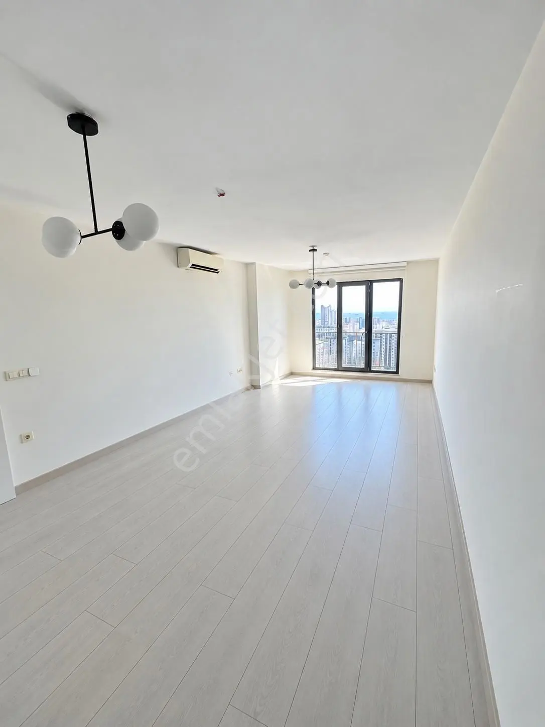 Kartal Yakacık Deniz Ve Doğa Manzaralı Krediye Uygun 3+1 Site İçi Satılık Daire — fotoğraf 2