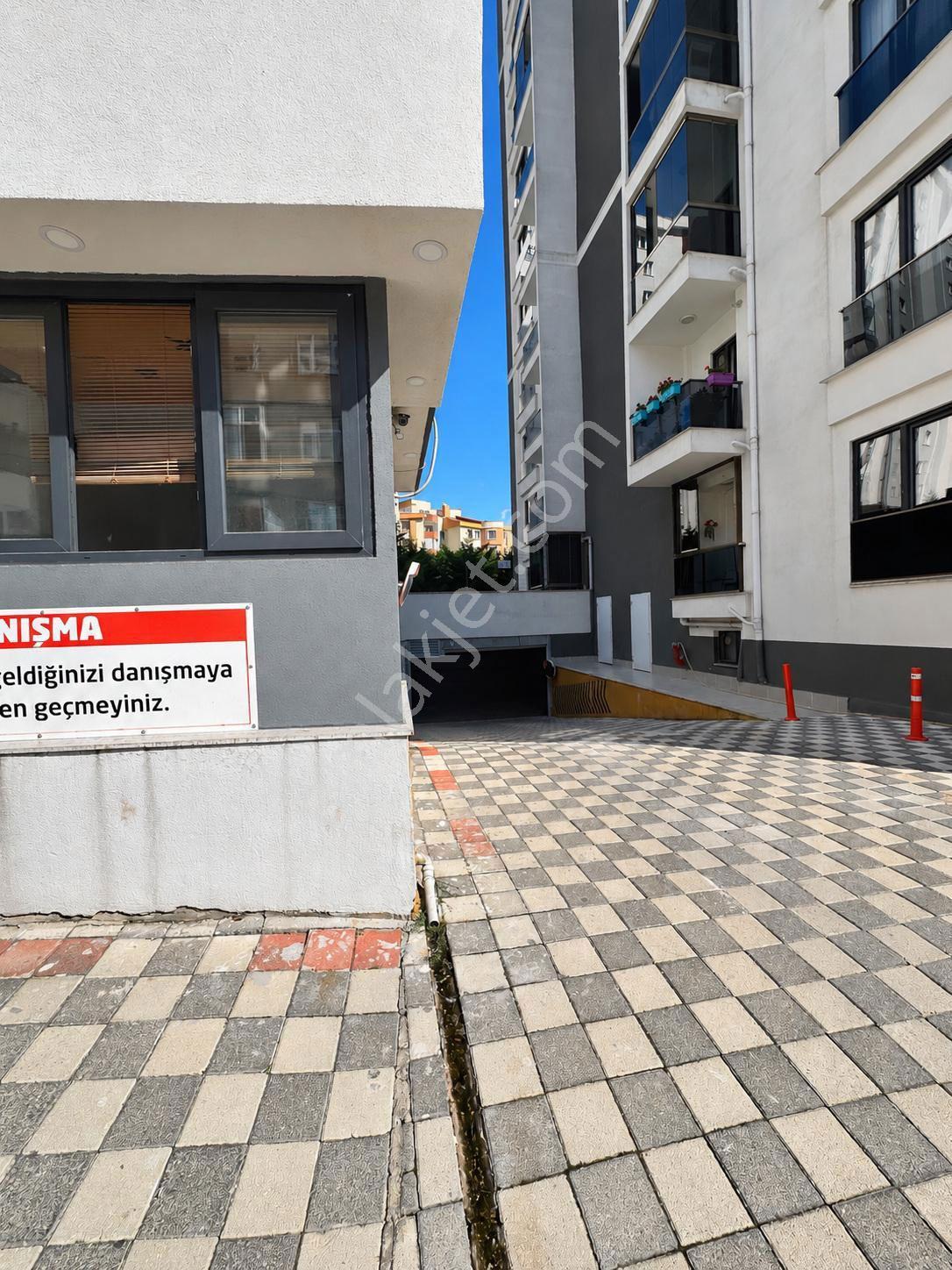 Kartal Yakacık Deniz Ve Doğa Manzaralı Krediye Uygun 3+1 Site İçi Satılık Daire — fotoğraf 13