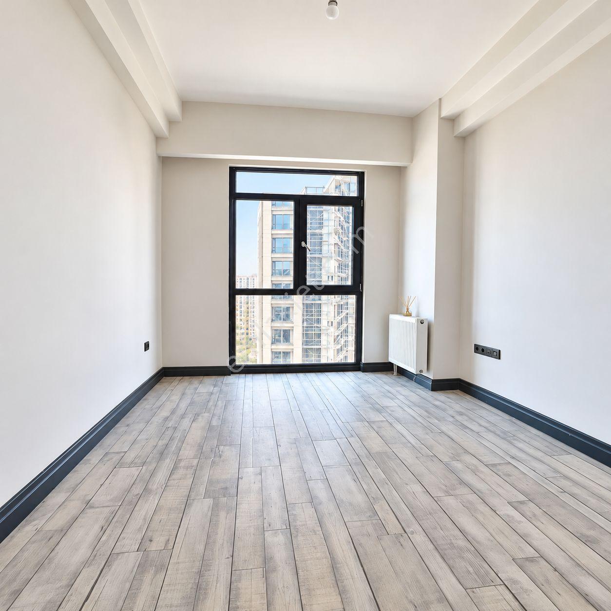 Bahçeşehir’de Konfor Ve Prestiji Bir Arada Sunan Satılık 1+1 — fotoğraf 6