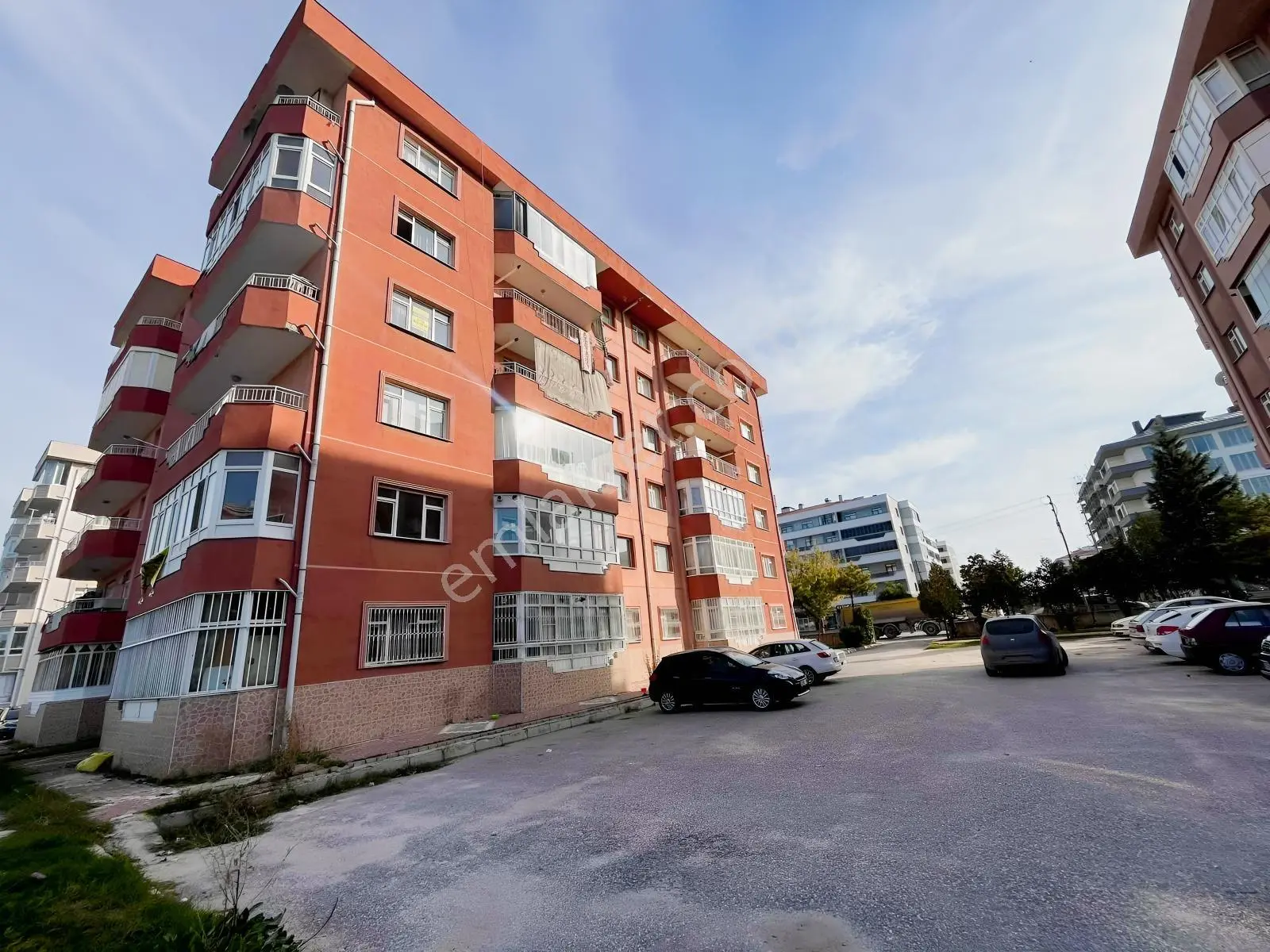 Aslanlı Kışla Cadde'sine Cephe 3+1 Satılık Hesaplı Daire — fotoğraf 5
