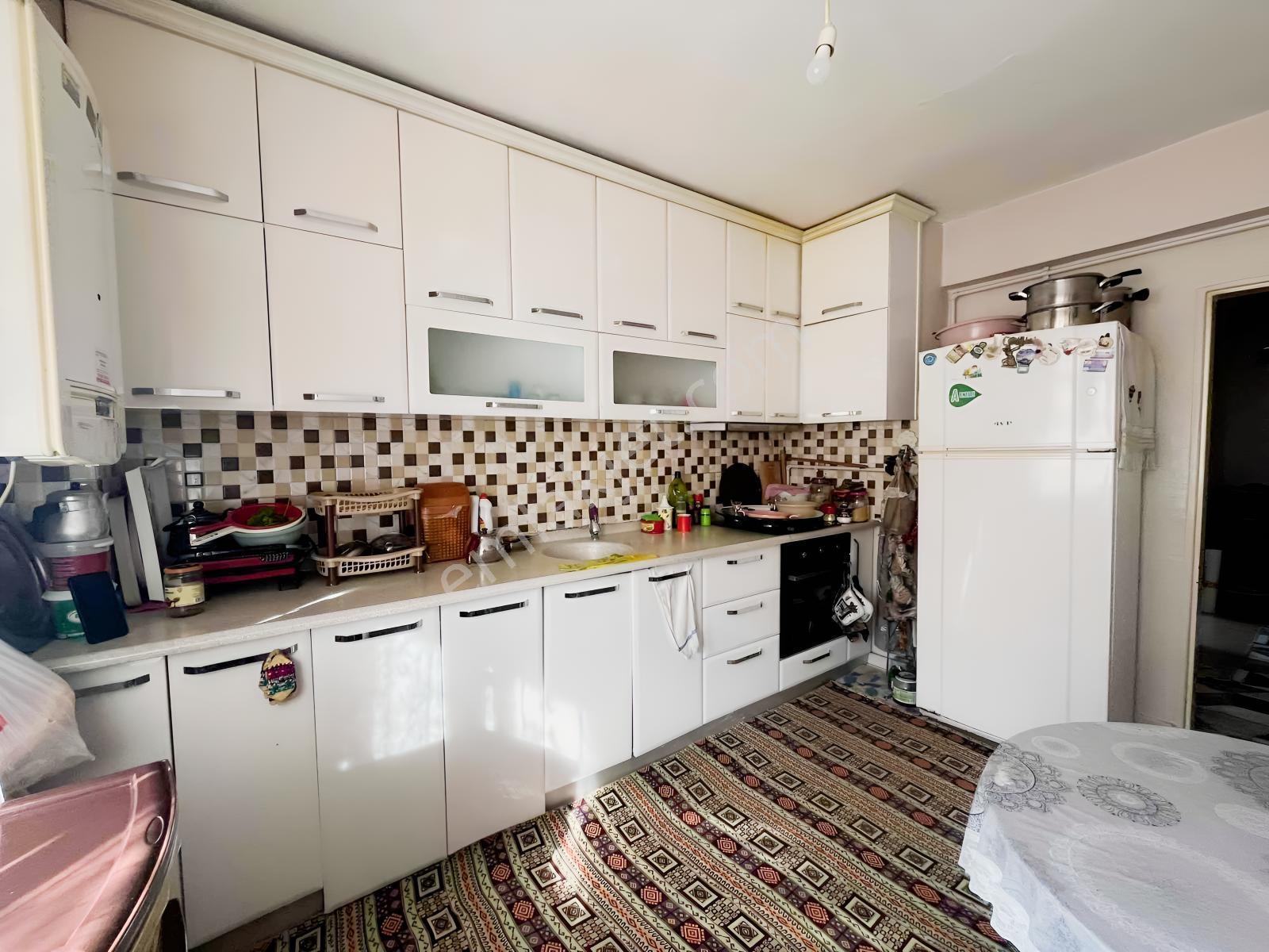 Aslanlı Kışla Cadde'sine Cephe 3+1 Satılık Hesaplı Daire — fotoğraf 9