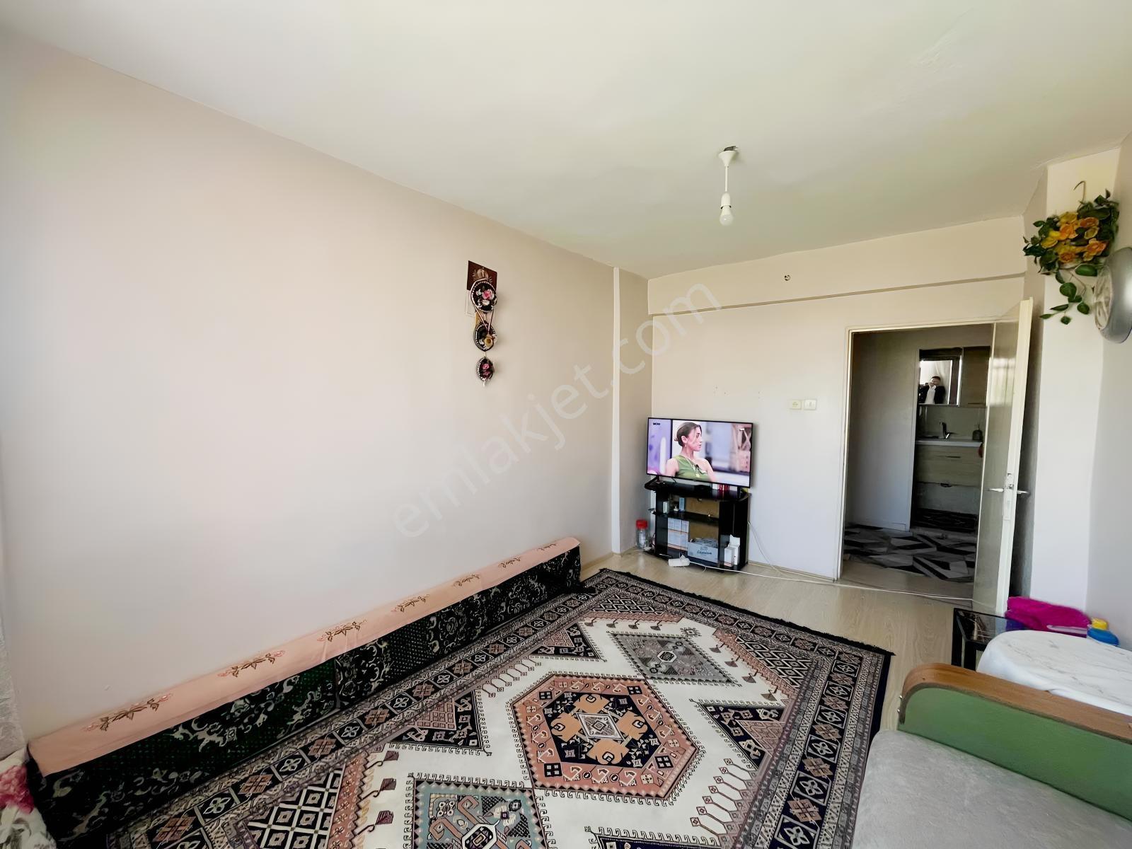 Aslanlı Kışla Cadde'sine Cephe 3+1 Satılık Hesaplı Daire — fotoğraf 17