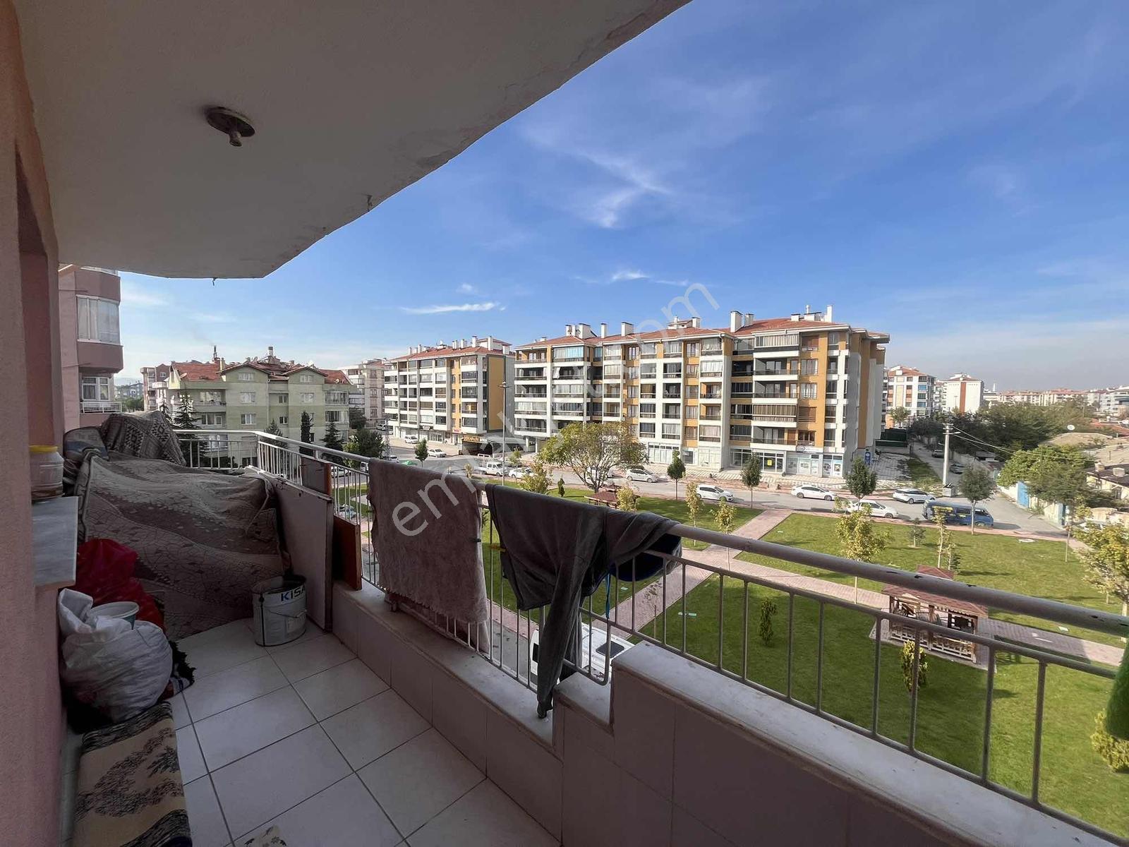 Aslanlı Kışla Cadde'sine Cephe 3+1 Satılık Hesaplı Daire — fotoğraf 24