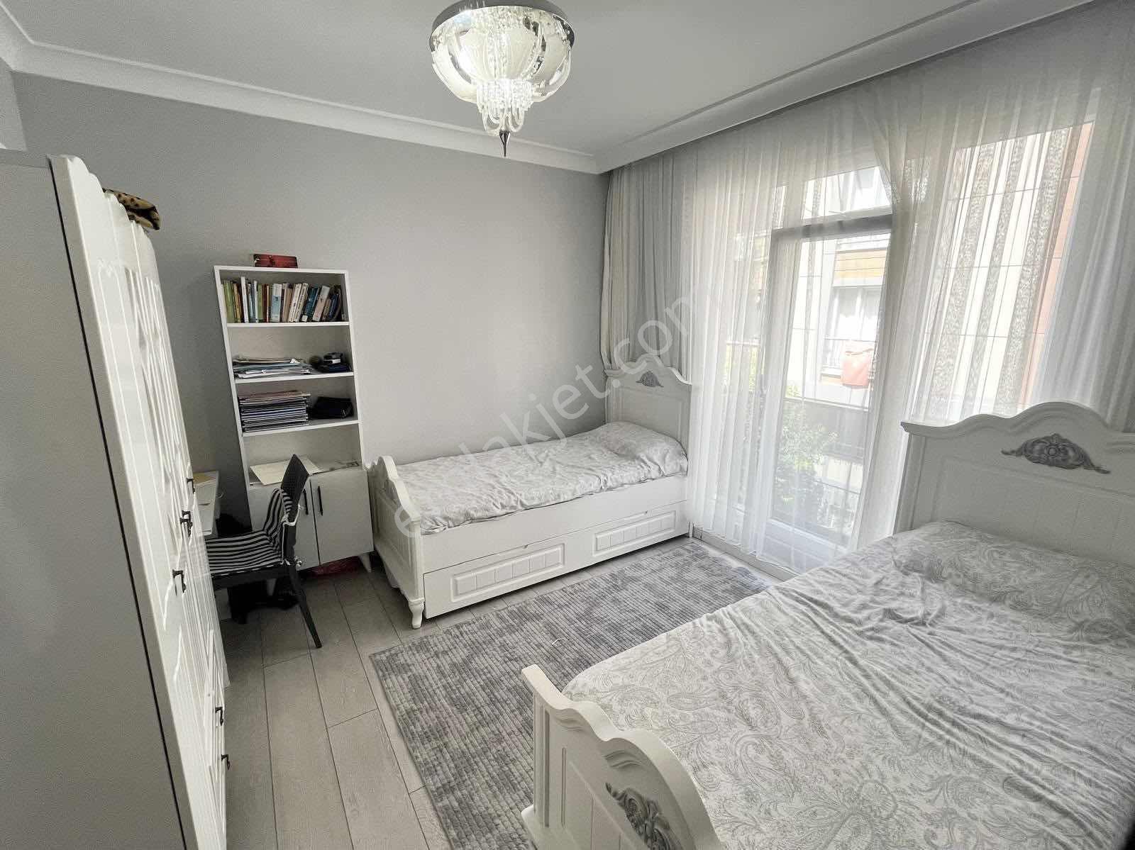 Demir İnş. Tramvaya Komşu 2+1 100m2 1.kat 4 Yıllık Lüx Daire — fotoğraf 9