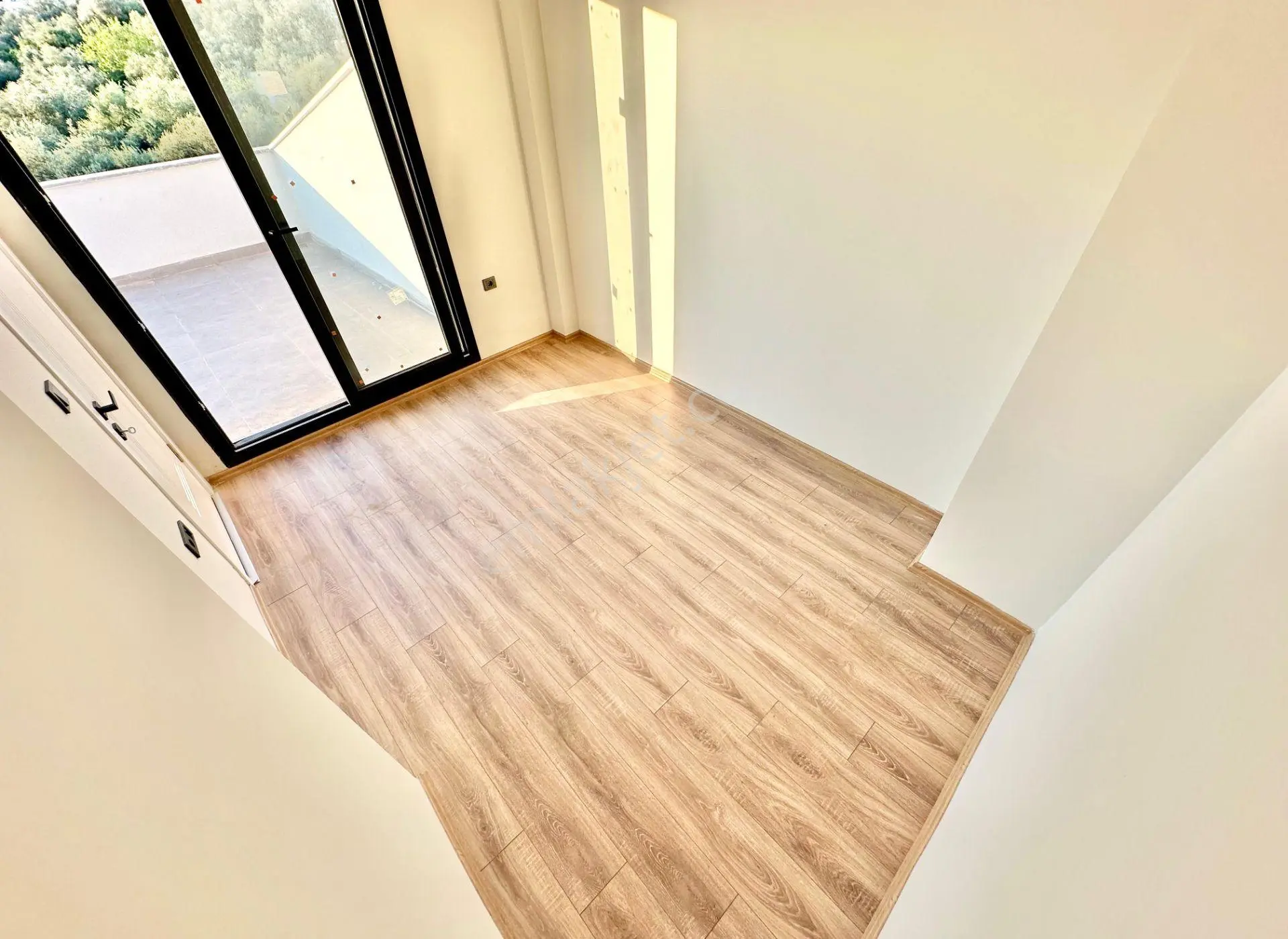 Ay Emlaktan Narlıda Kazdağları Eteklerinde Huzur Bulacağınız Denize 100 M Satılık 3+1 Villa — fotoğraf 17