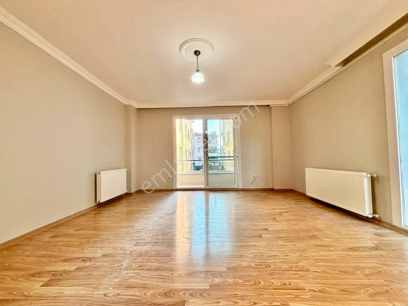 ꧁ay Emlaktan꧂akçay Altınkum'da Muhteşem Konumlu Arakat Asansörlü Geniş Balkonlu Kombili 1+1 Daire — fotoğraf 12