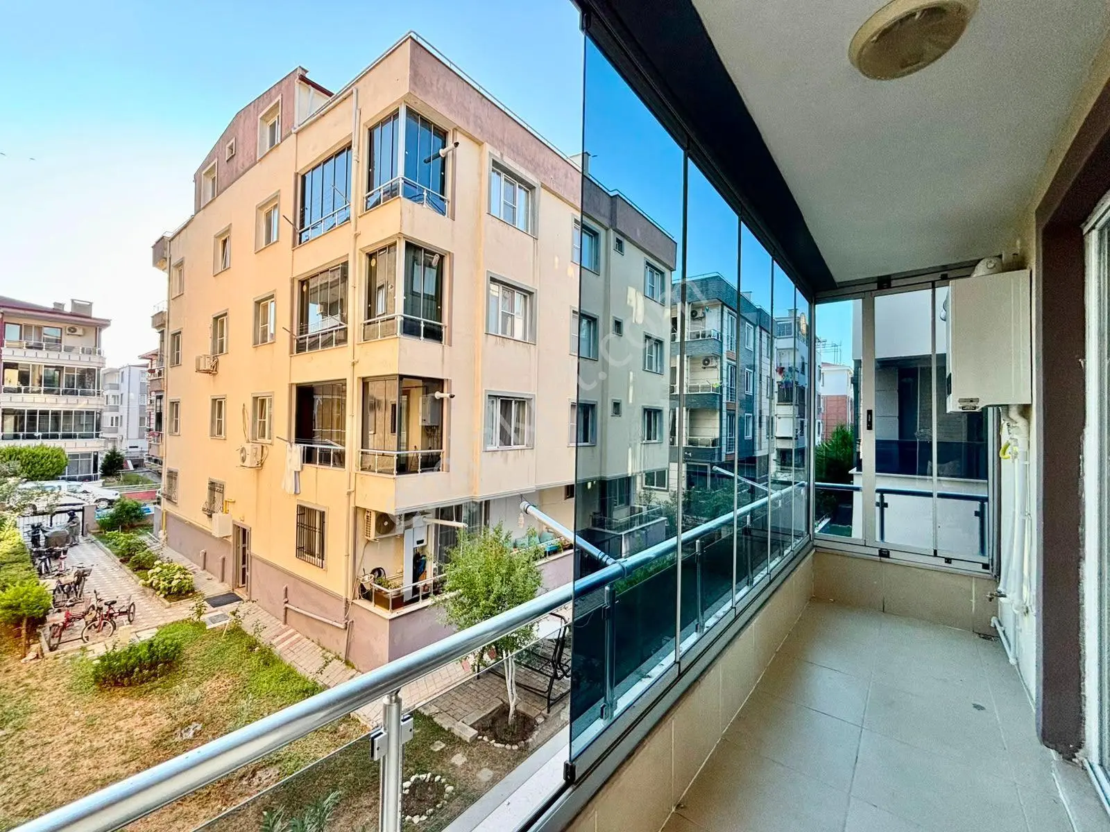 ꧁ay Emlaktan꧂akçay Altınkum'da Muhteşem Konumlu Arakat Asansörlü Geniş Balkonlu Kombili 1+1 Daire — fotoğraf 16