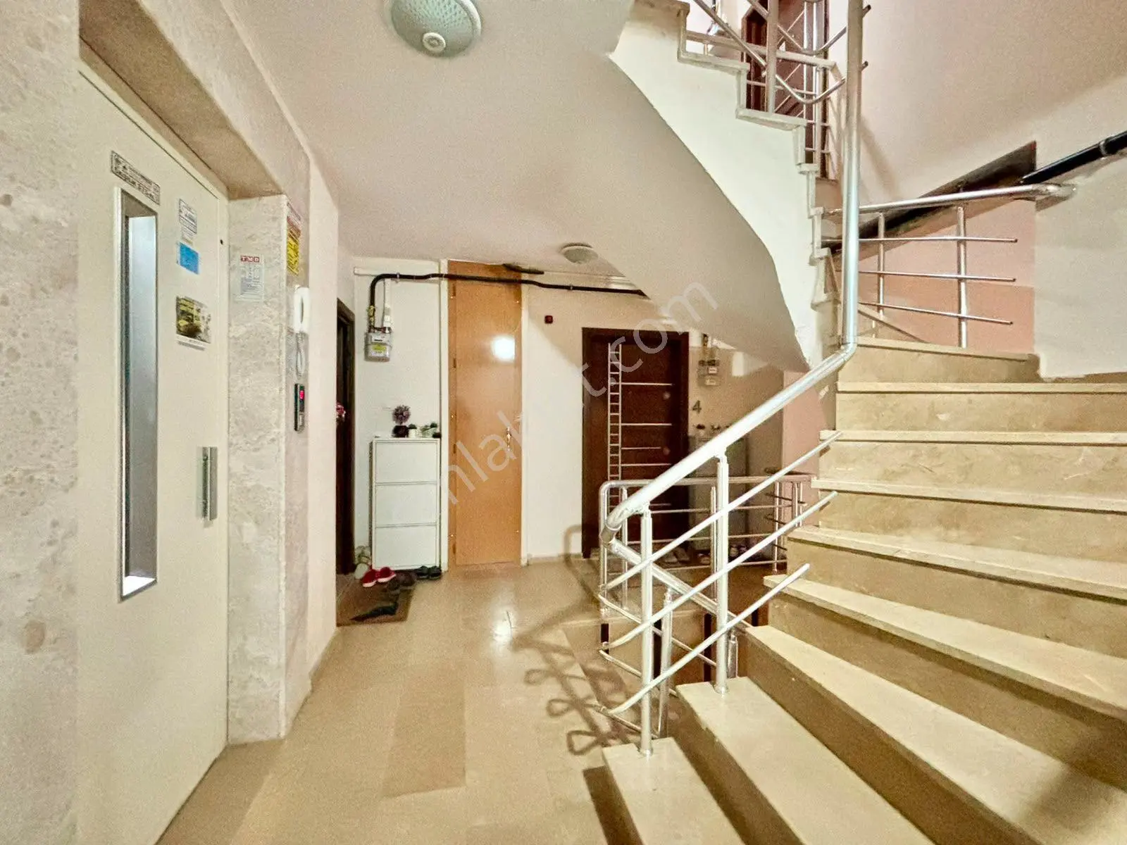 ꧁ay Emlaktan꧂akçay Altınkum'da Muhteşem Konumlu Arakat Asansörlü Geniş Balkonlu Kombili 1+1 Daire — fotoğraf 31