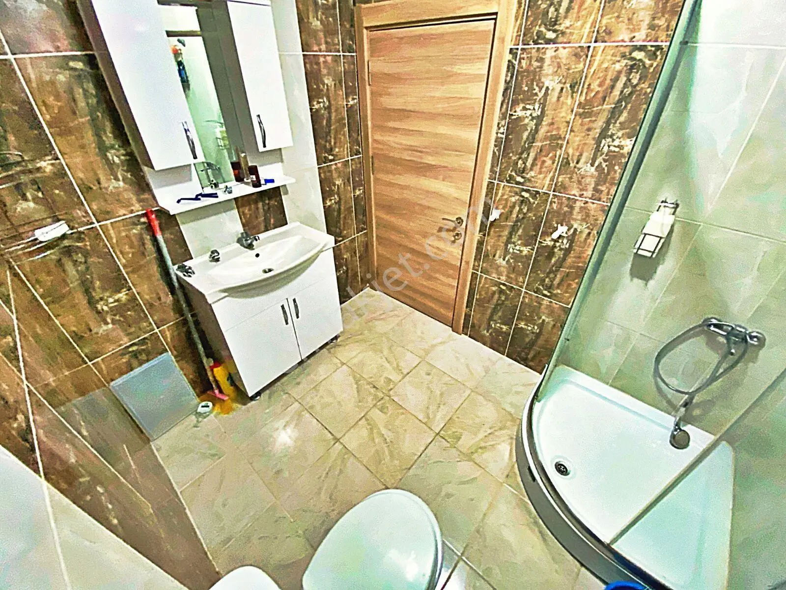 Aktif'ten Kaçmaz Fırsat Akçay'da Devasa Geniş Balkonlu Satılık 5 Yaşında Asansörlü 2+1daire — fotoğraf 28