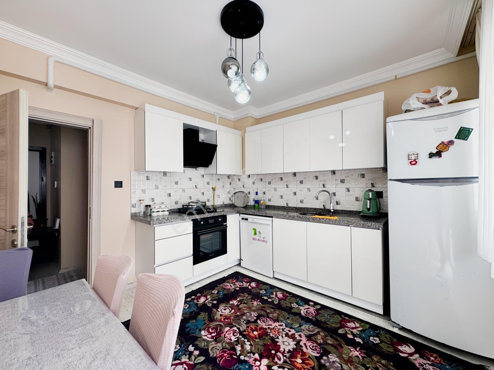 Redstone Şana Dan Pelitlide Emniyetin Karşısında 3+1 — fotoğraf 11