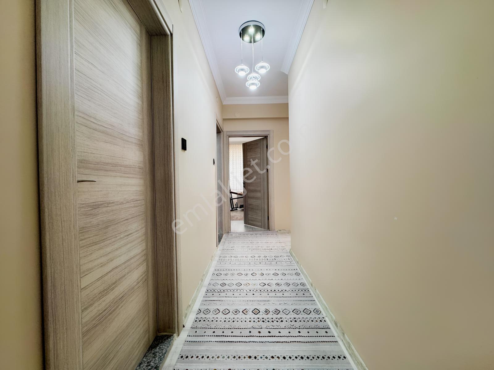Redstone Şana Dan Pelitlide Emniyetin Karşısında 3+1 — fotoğraf 15