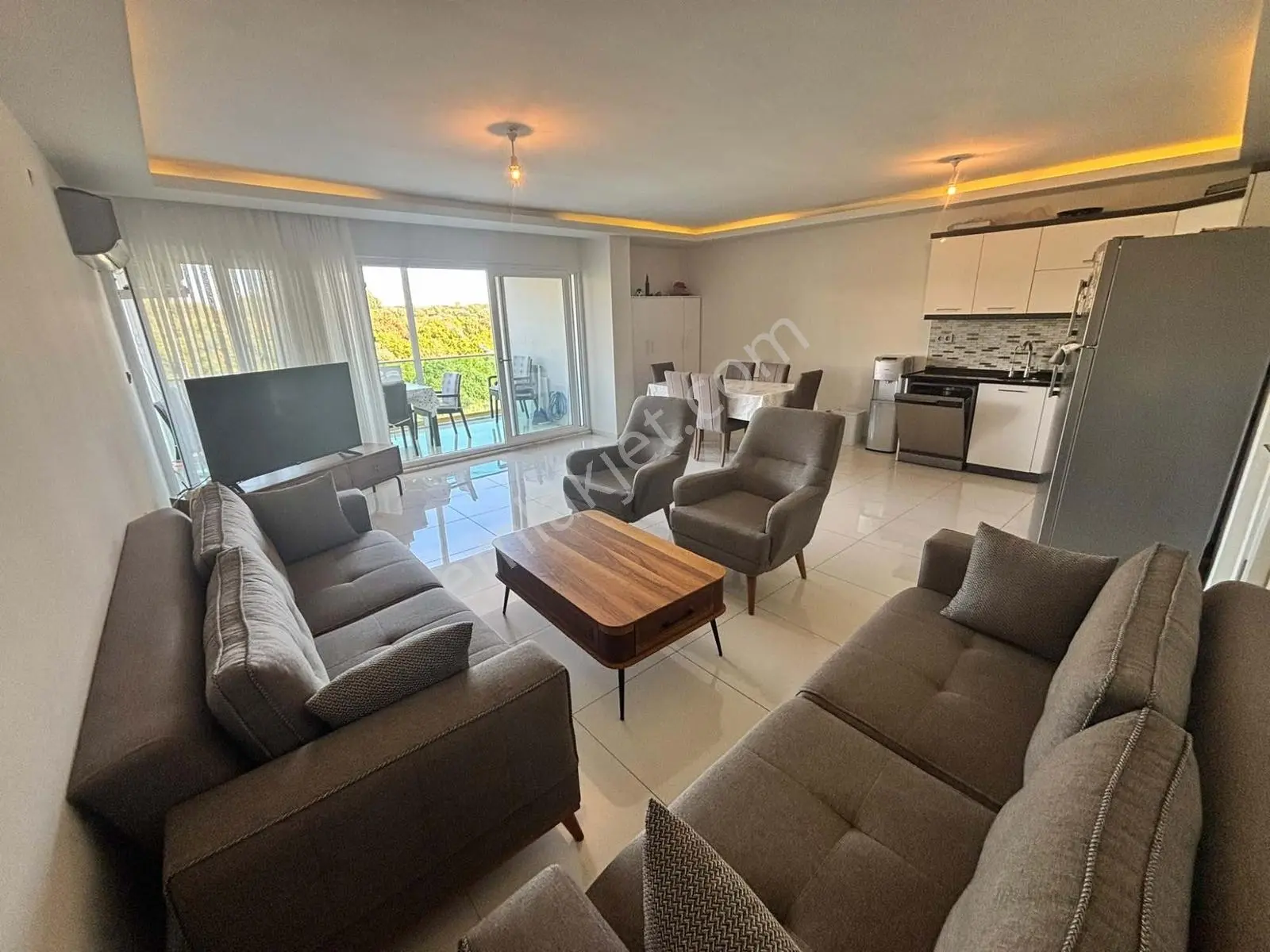 Didim Yeni Mahde Saygın Sitesinde 3+1 Dublex Daire — fotoğraf 9