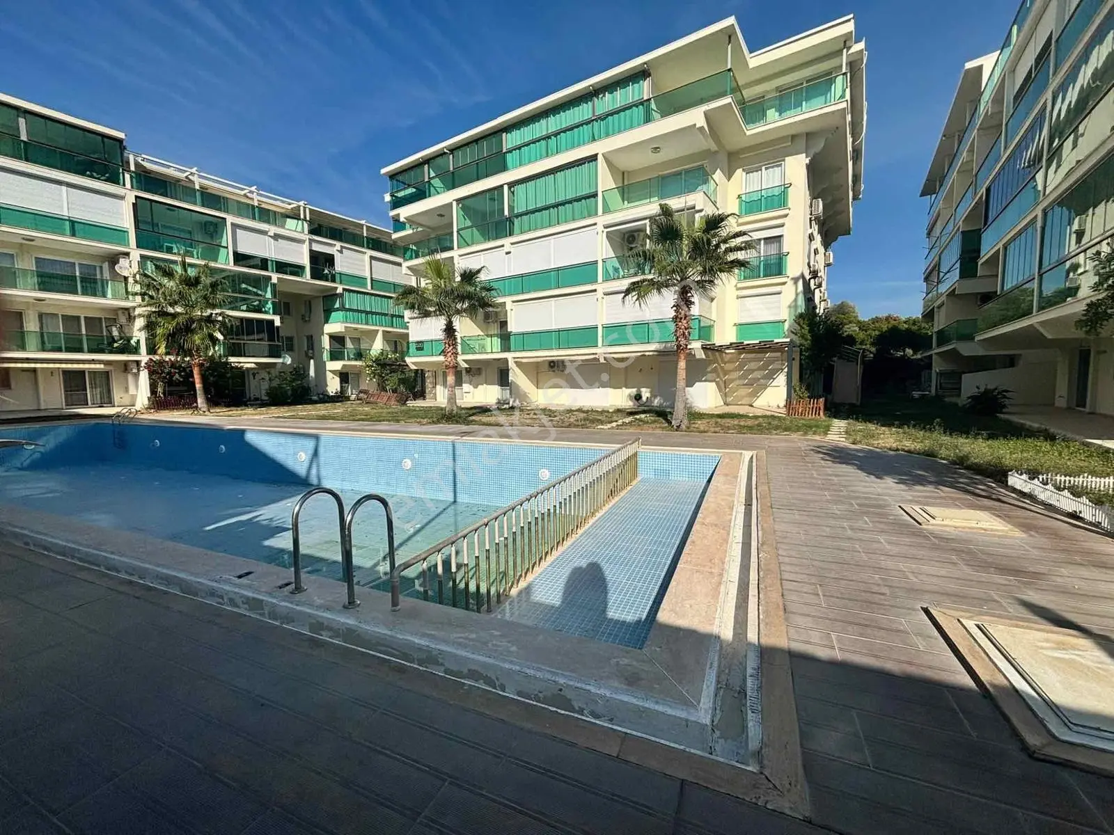Didim Yeni Mahde Saygın Sitesinde 3+1 Dublex Daire — fotoğraf 33