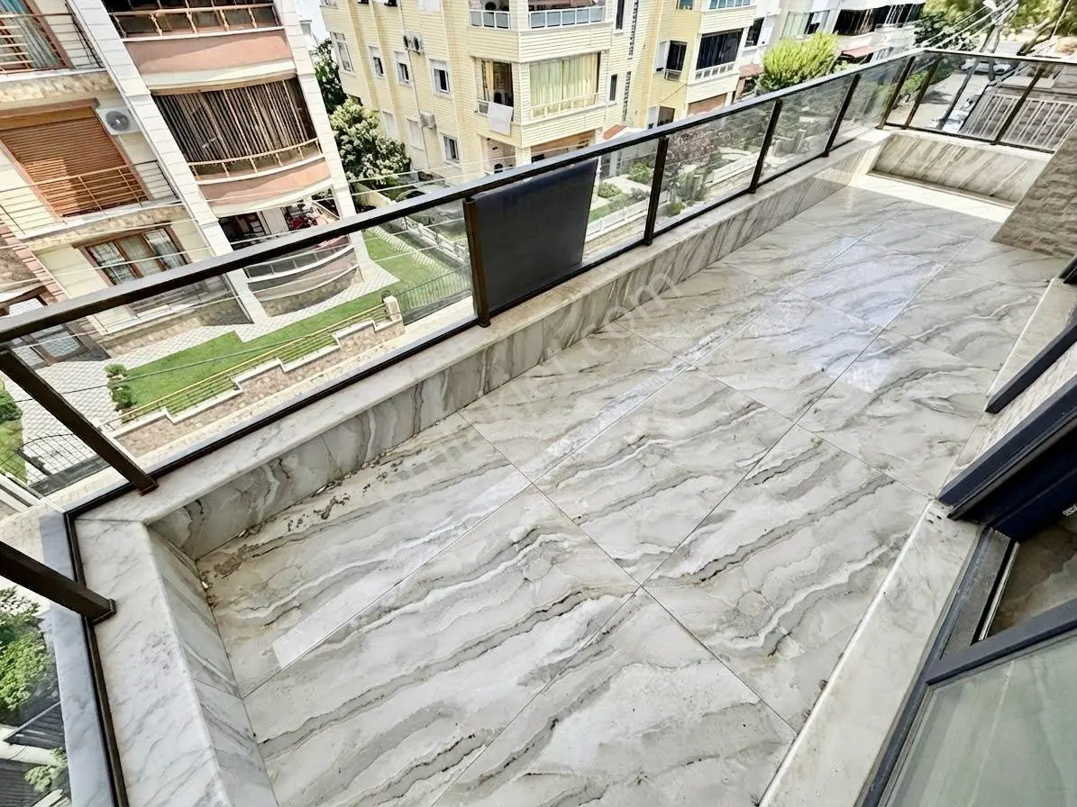 ꧁ay Emlaktan꧂altınoluk'ta Kazdağları Eteklerinde Manzaralı Teraslı Ön Cephe 4+1 Lüks Dubleks Daire — fotoğraf 9