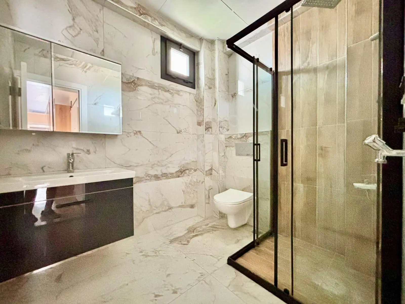 ꧁ay Emlaktan꧂altınoluk'ta Kazdağları Eteklerinde Manzaralı Teraslı Ön Cephe 4+1 Lüks Dubleks Daire — fotoğraf 23