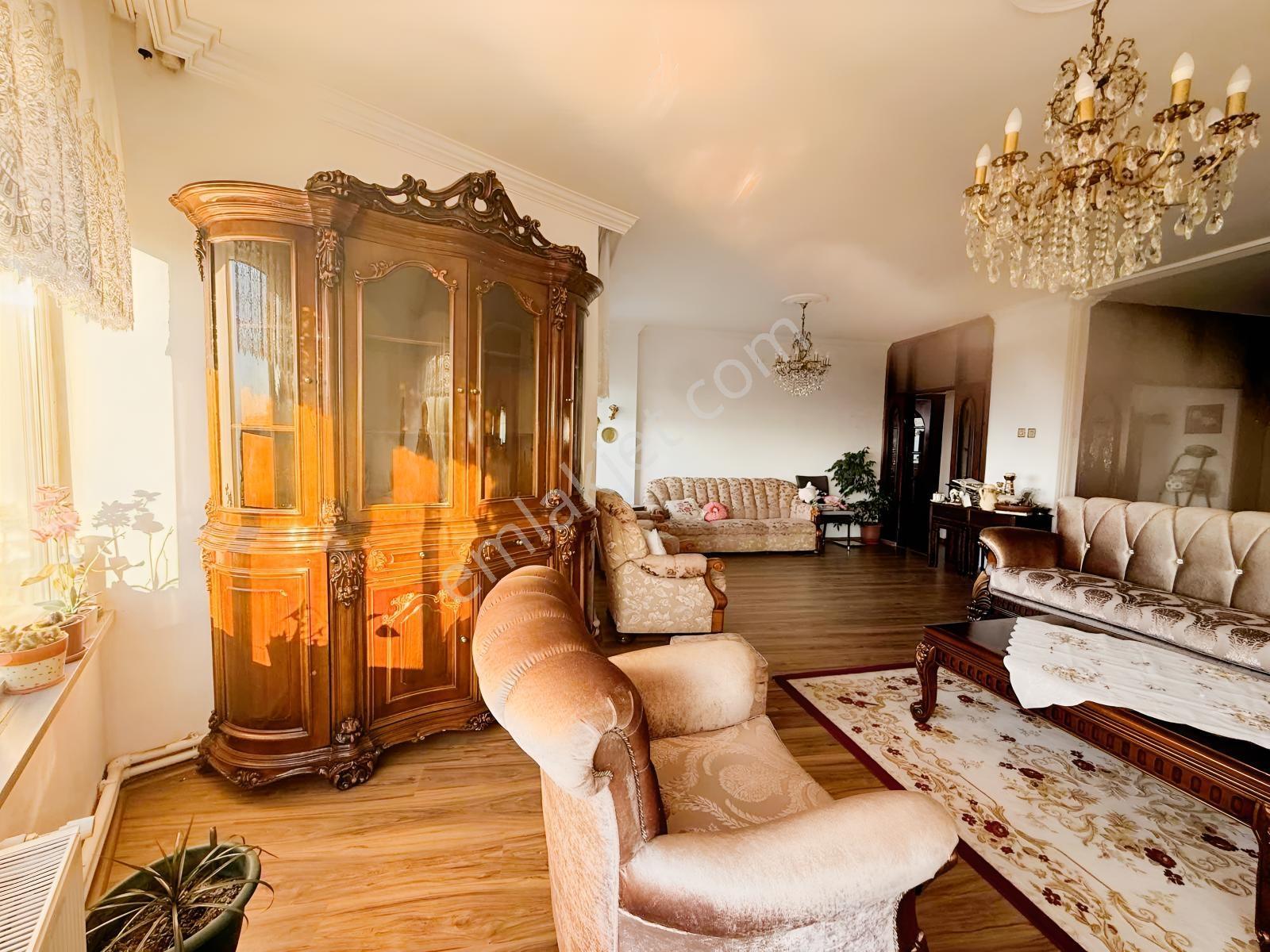 Redstone Şana'dan Denize Sıfır Söğütlüde 3+1 Satılık Daire — fotoğraf 14