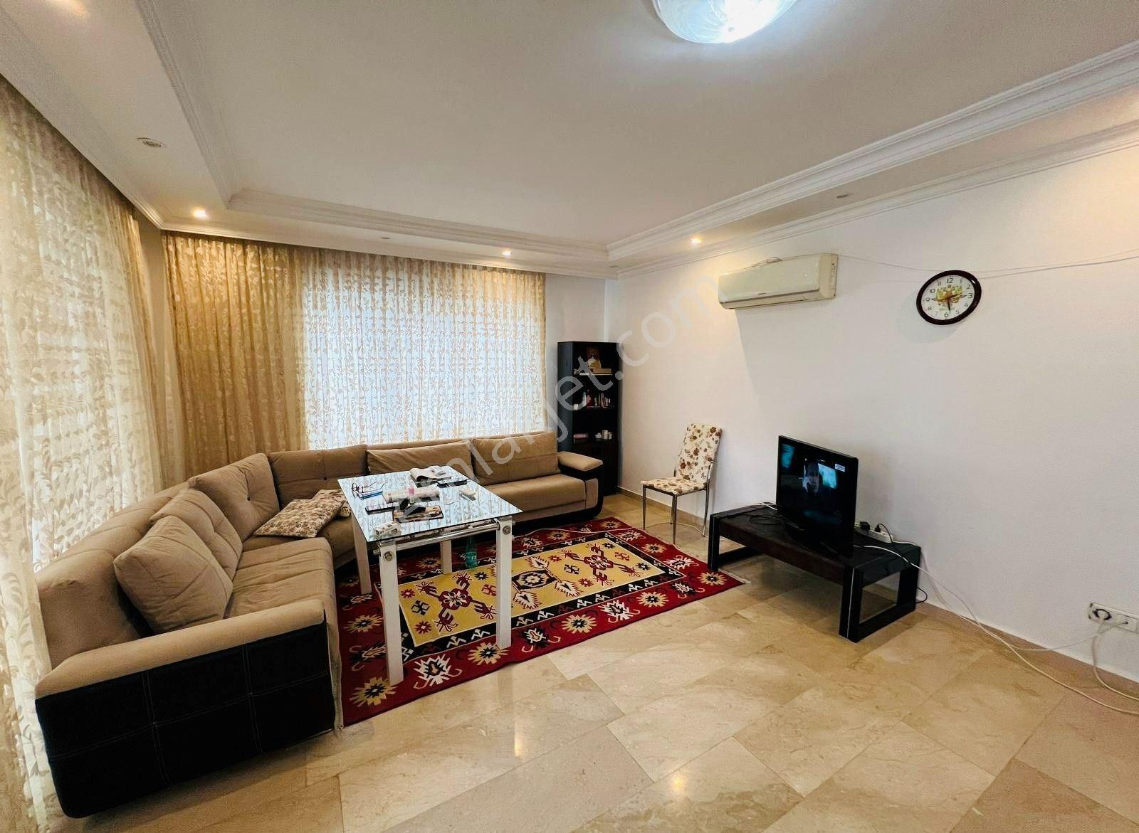 Alanya Tosmur’da Lüks Rezidansta Full Eşyalı 2+1 Satılık Daire — fotoğraf 2