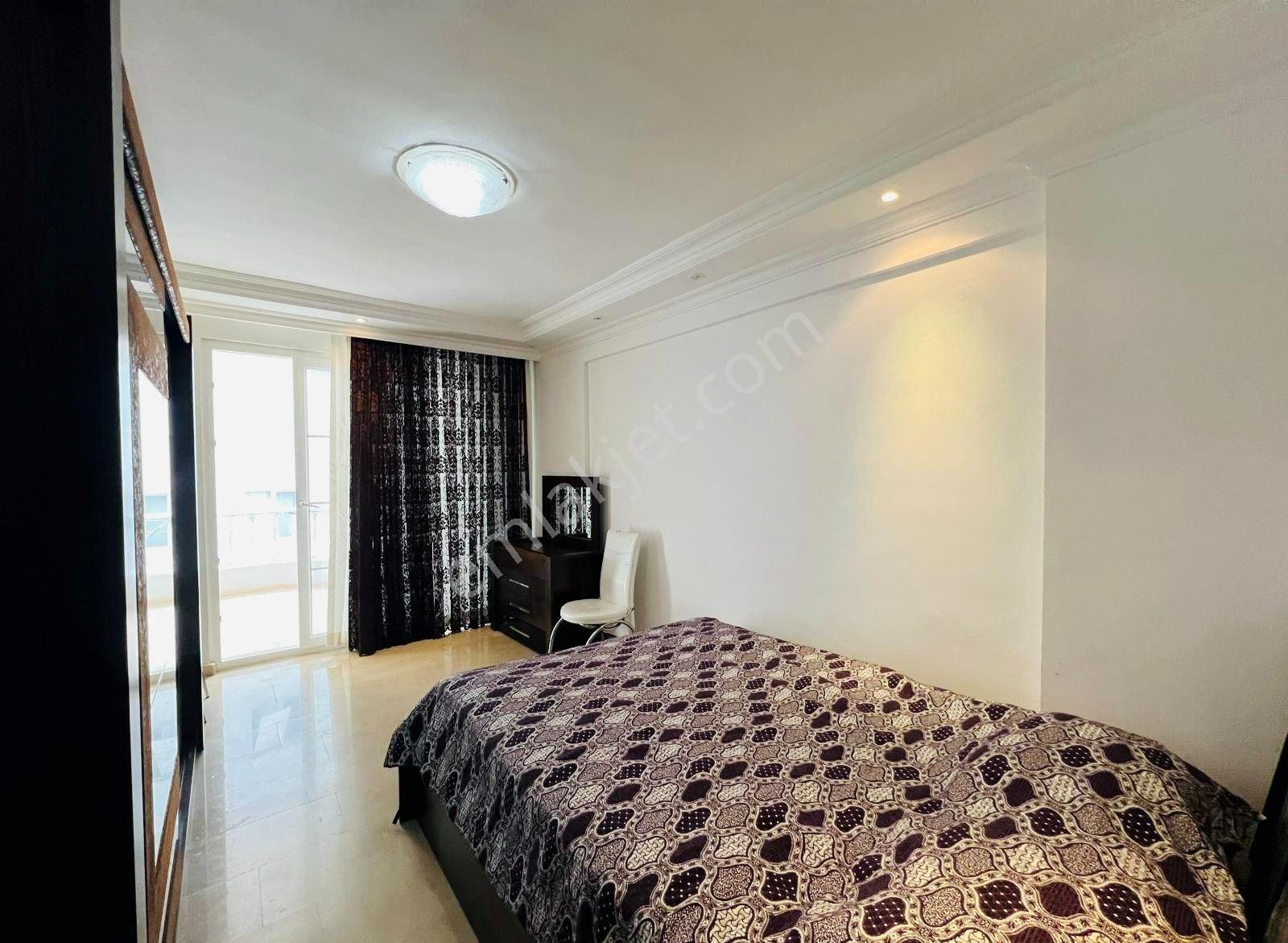 Alanya Tosmur’da Lüks Rezidansta Full Eşyalı 2+1 Satılık Daire — fotoğraf 8