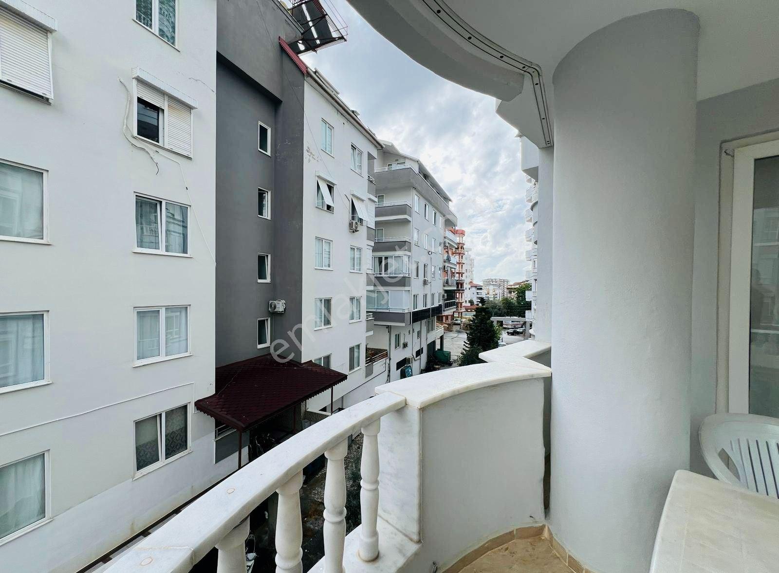 Alanya Tosmur’da Lüks Rezidansta Full Eşyalı 2+1 Satılık Daire — fotoğraf 13